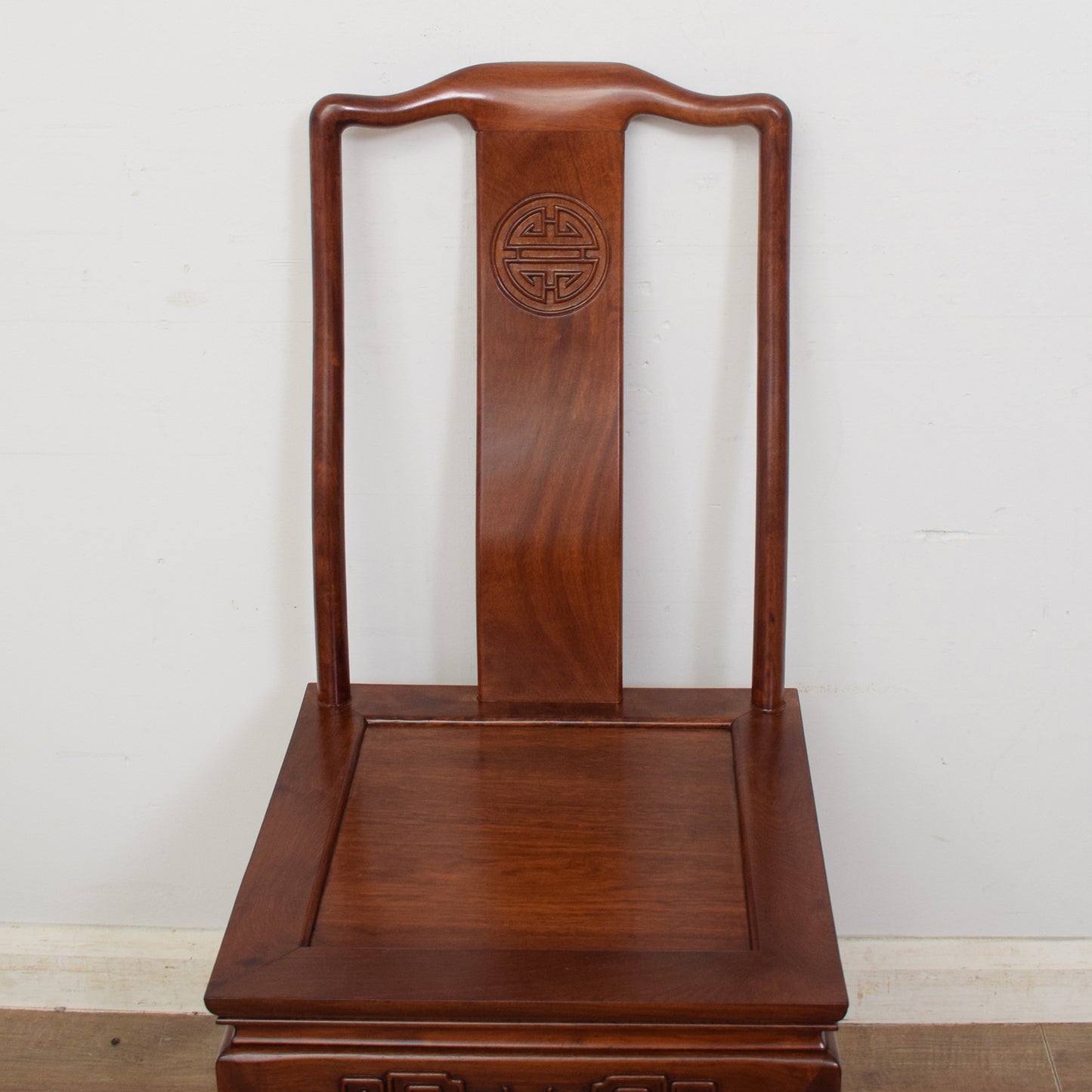 Extending Dining Table and Six Chairs