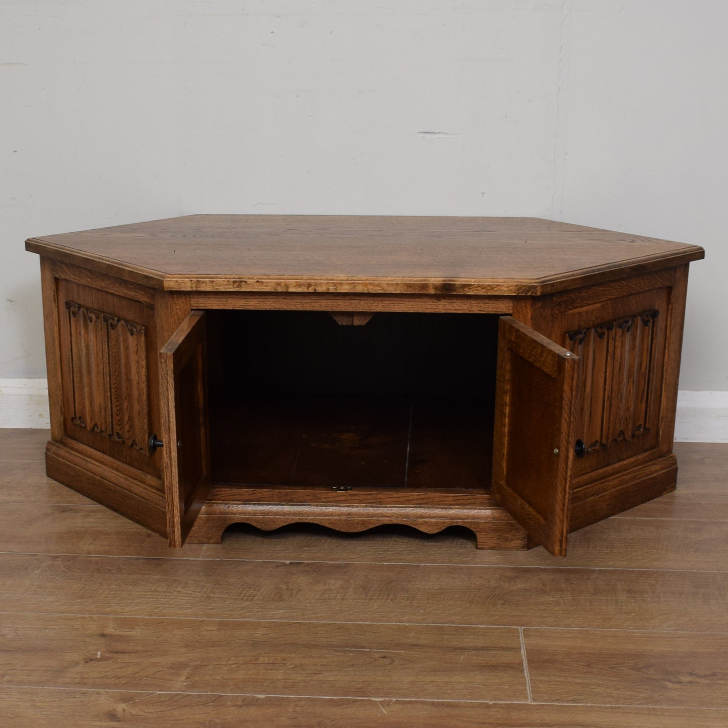 Oak TV Cabinet