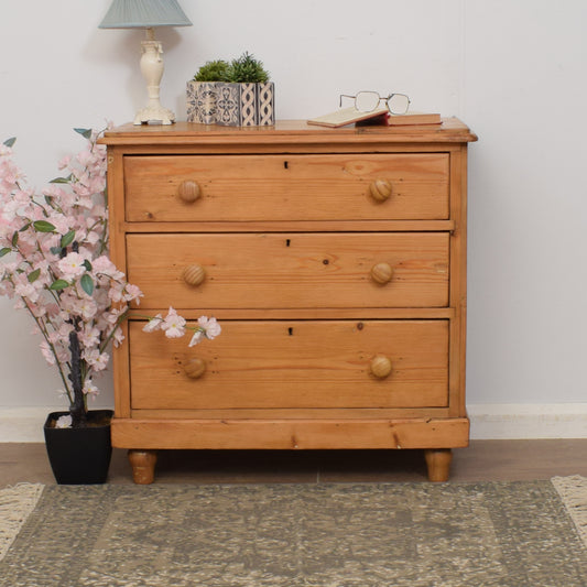 Vintage Pine Chest of Drawers