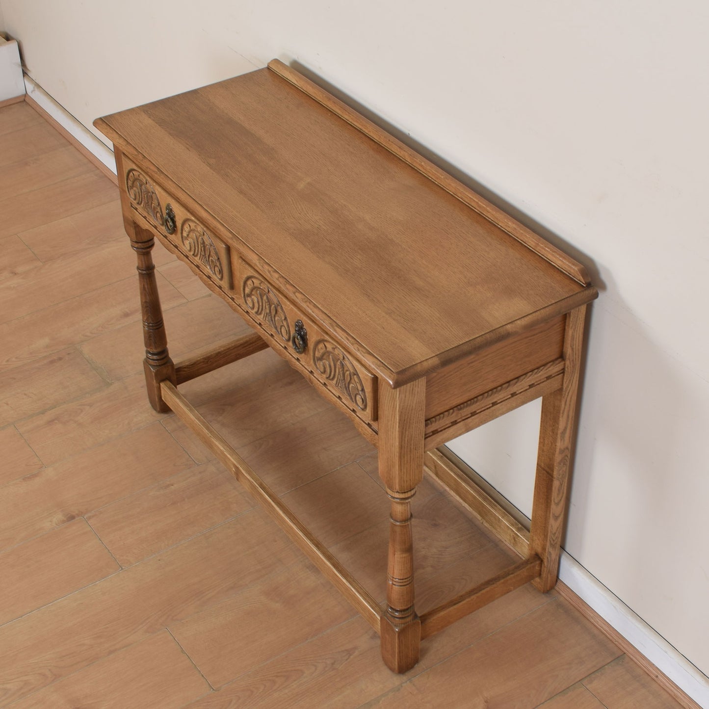 Old Charm Console Table