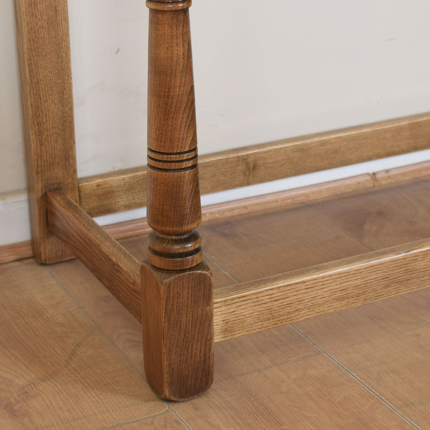 Old Charm Console Table