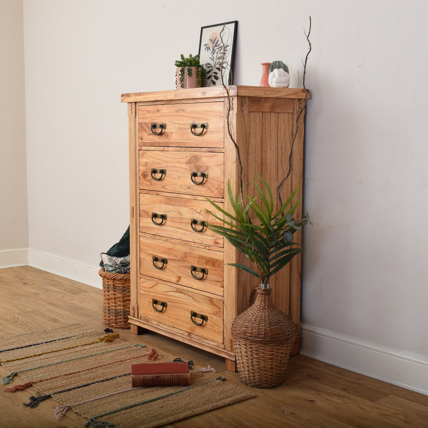Oak Chest Of Drawers