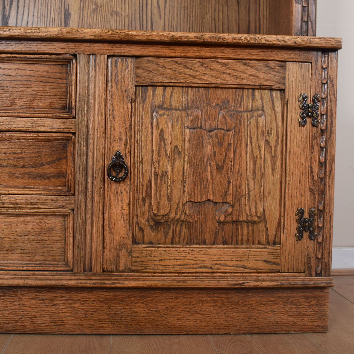 Jaycee Oak Display Unit