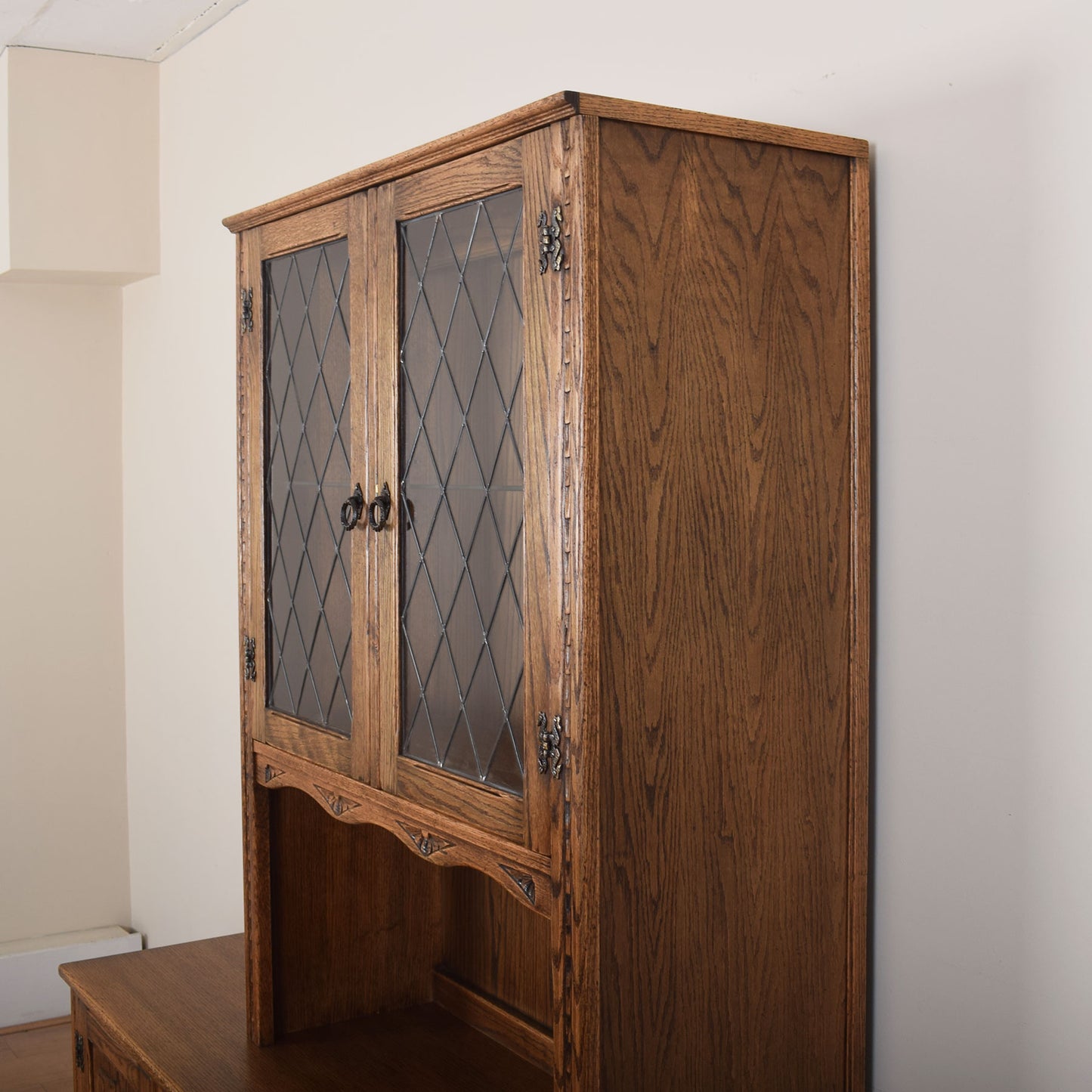 Jaycee Oak Display Unit