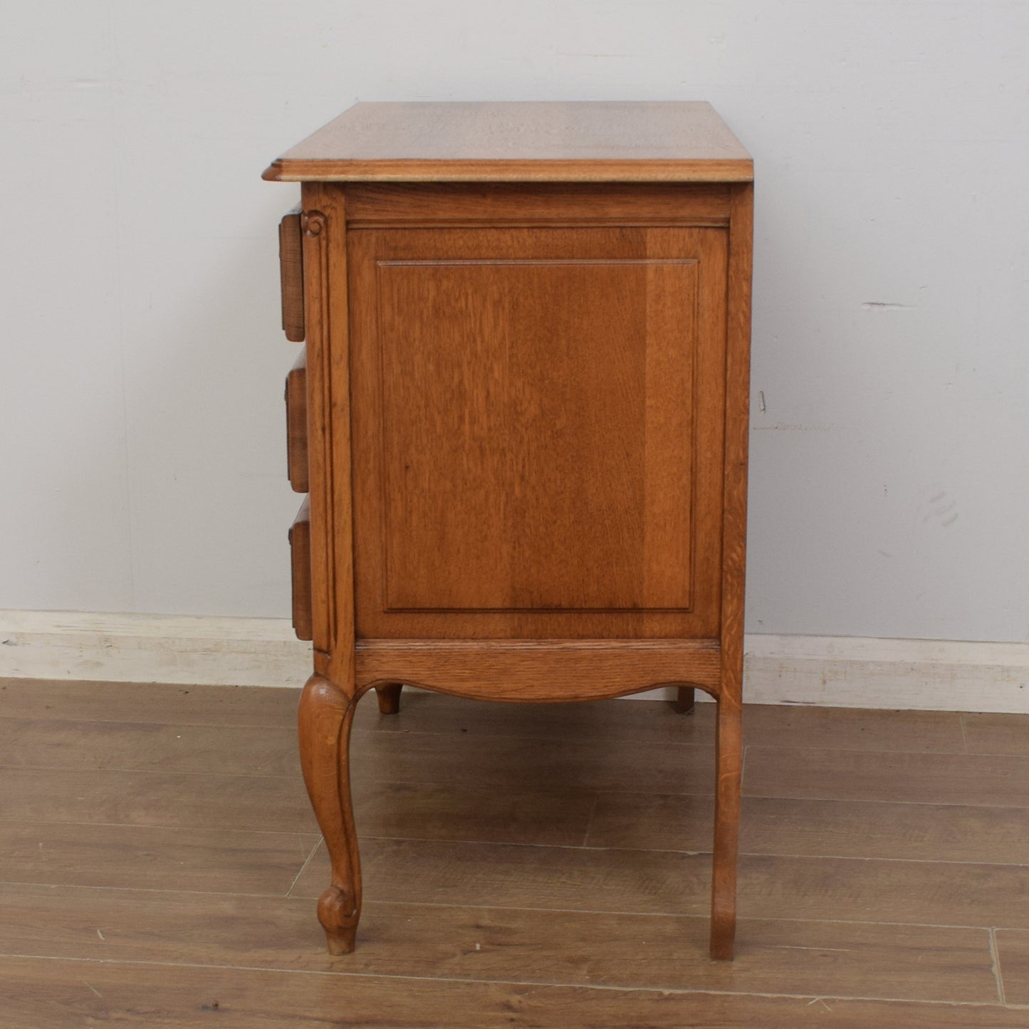 French Chest of Drawers