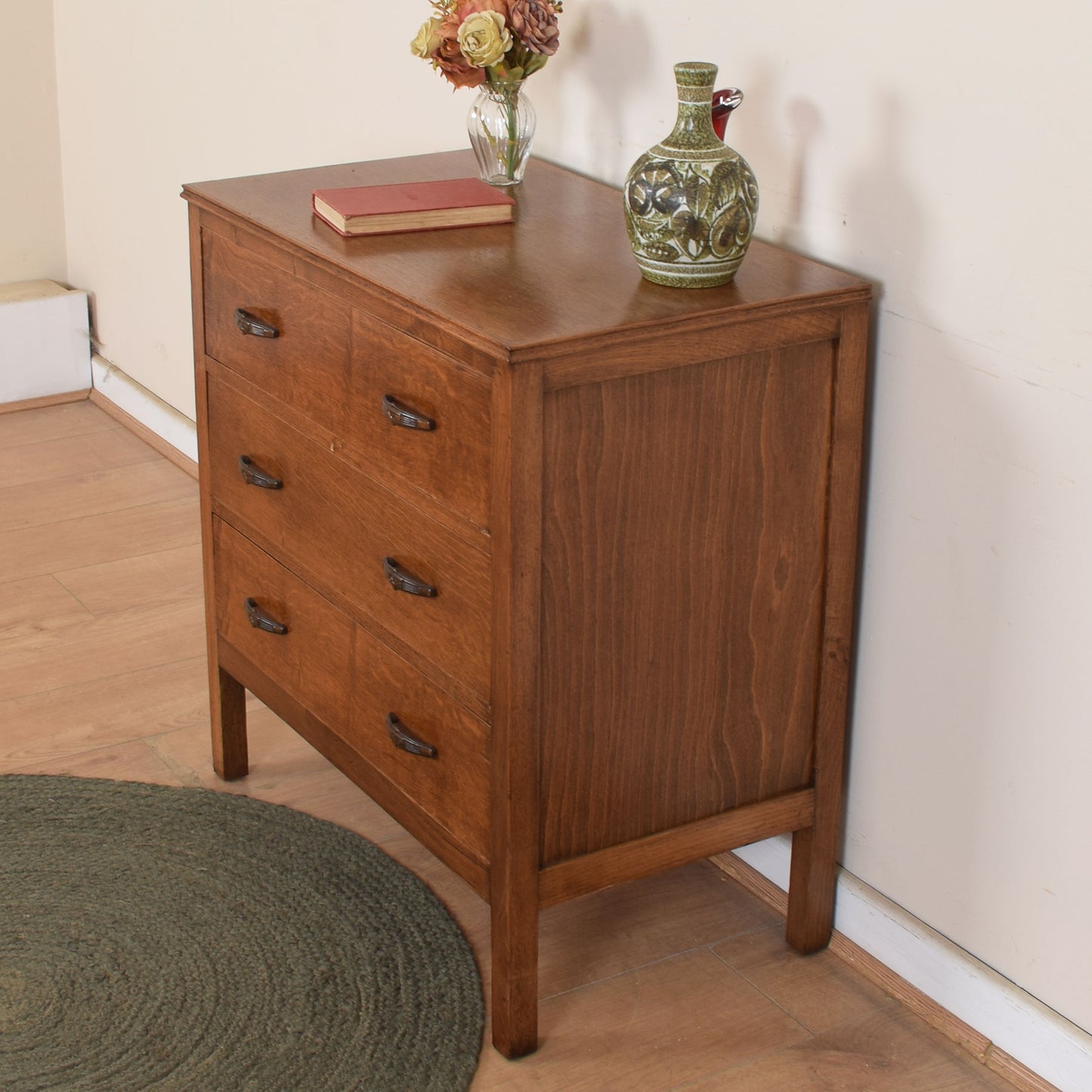 Oak Chest of Drawers