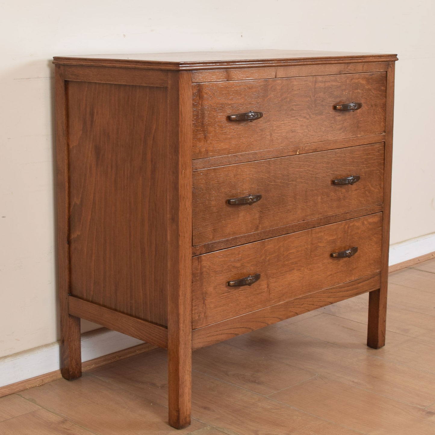 Oak Chest of Drawers