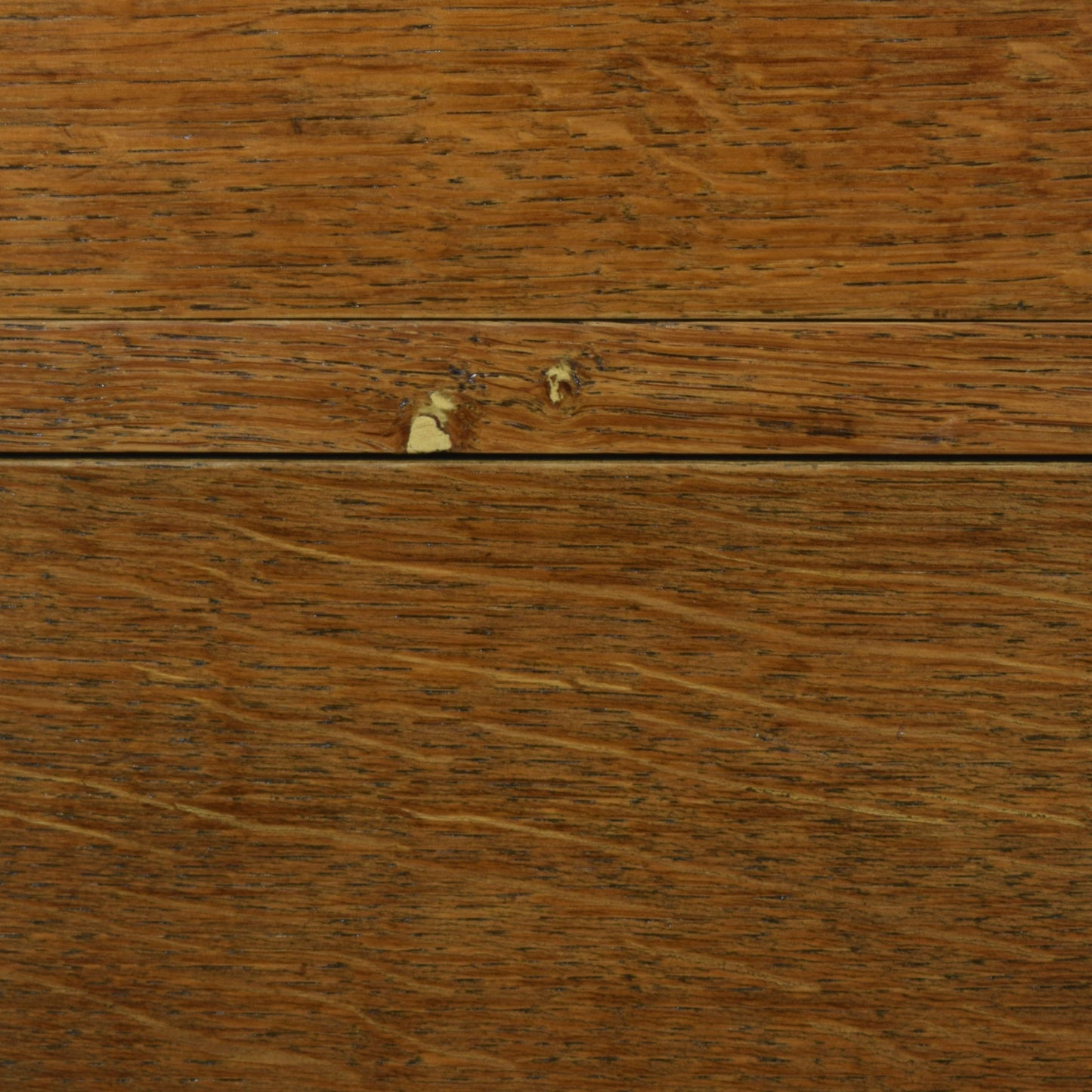 Oak Chest of Drawers