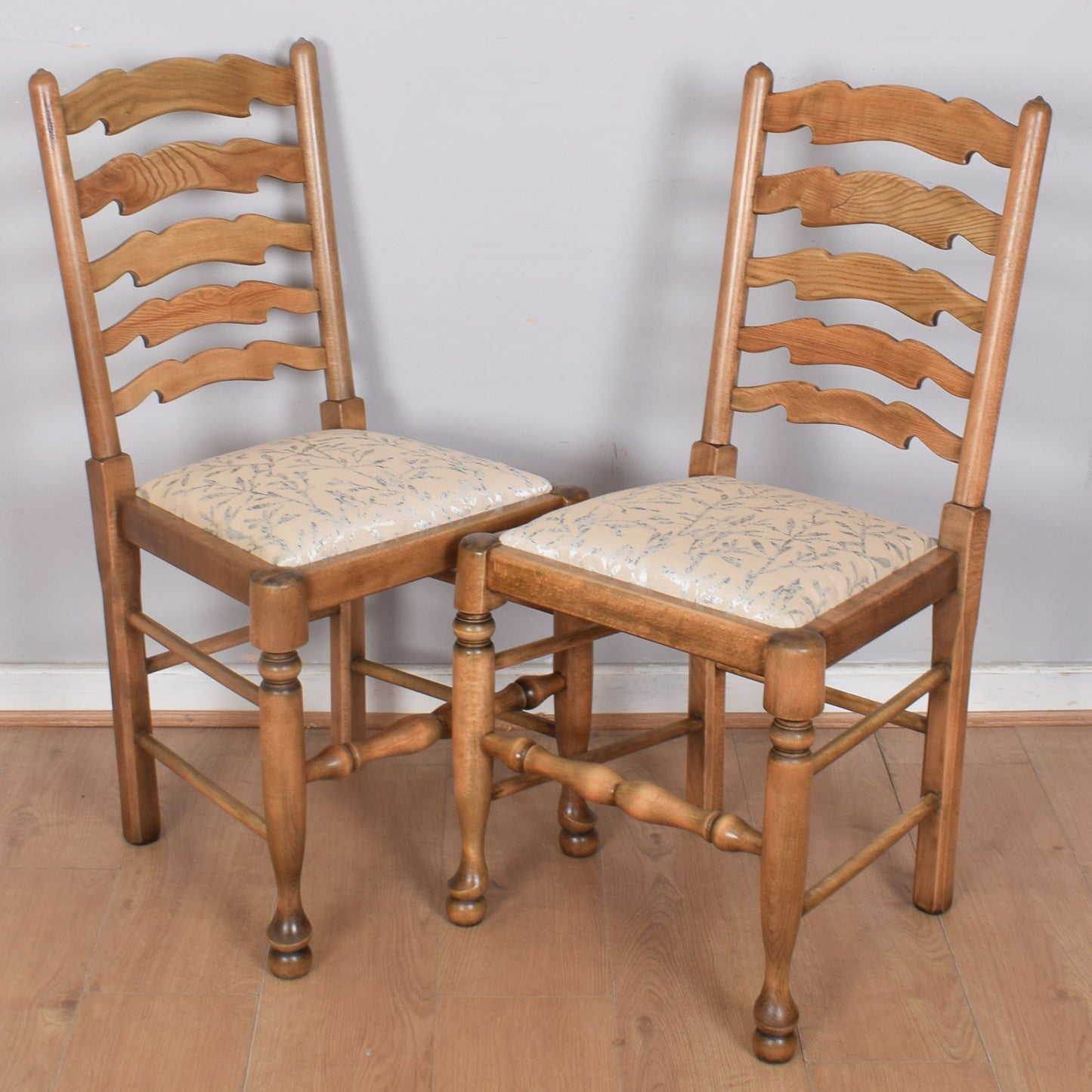 Webber Round Dining Table with Four Chairs