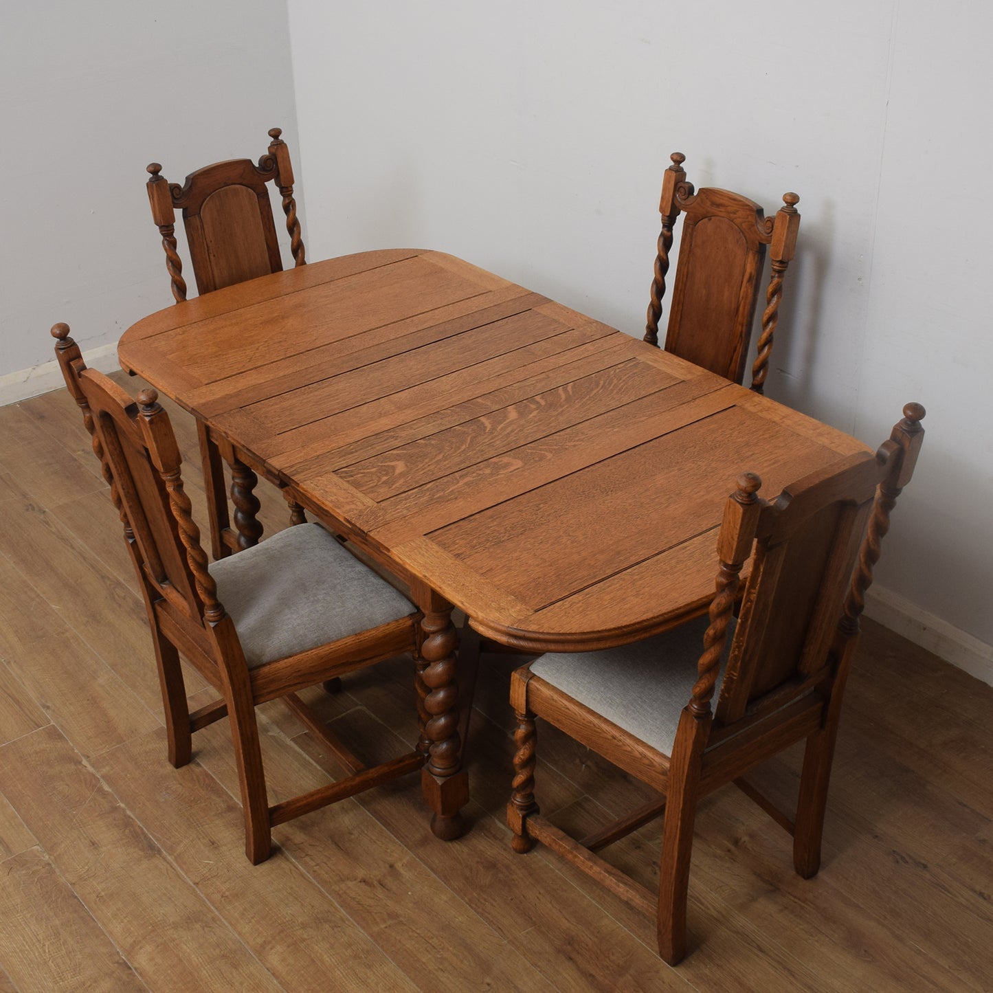 Barley Twist Draw Leaf Table & 4 Chairs