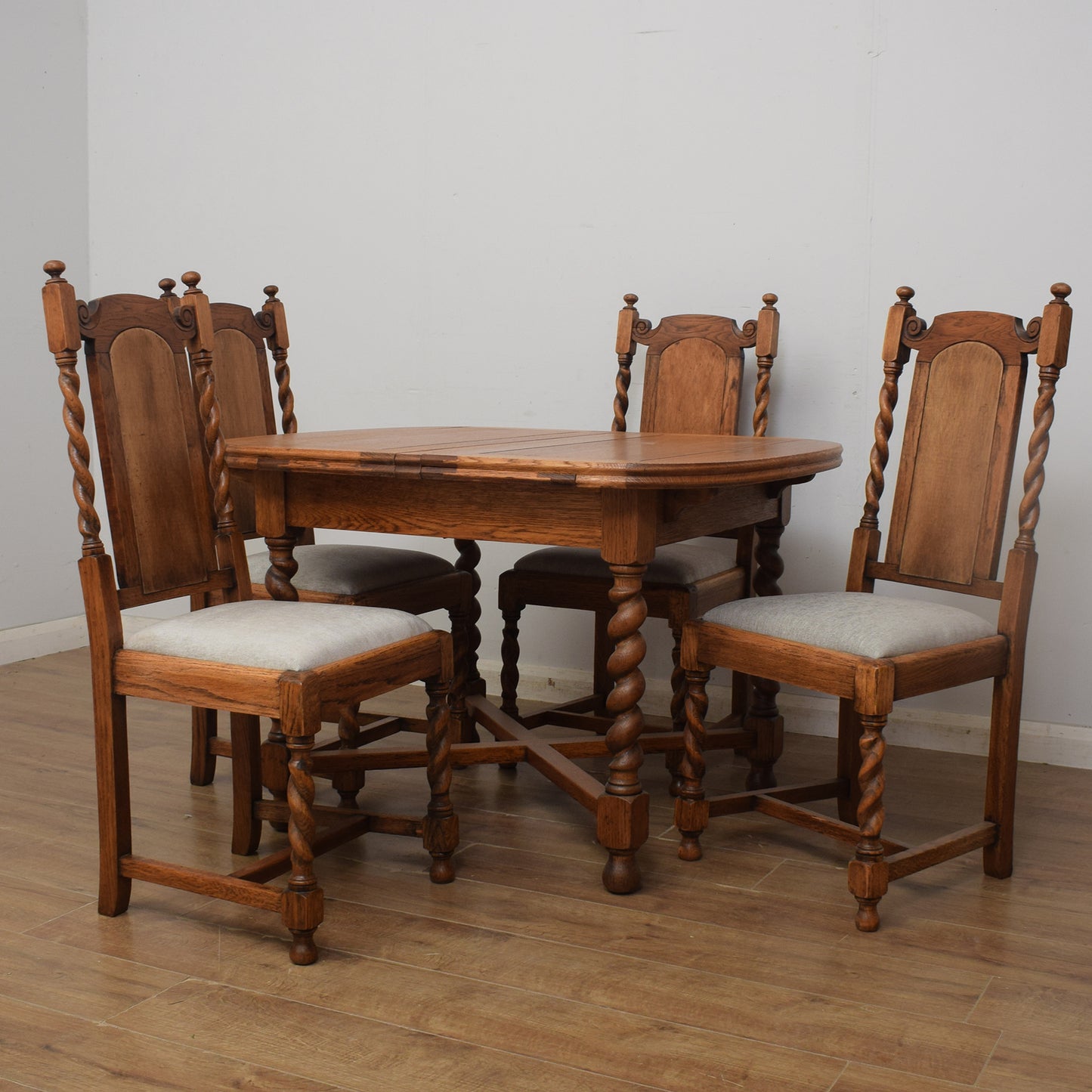 Barley Twist Draw Leaf Table & 4 Chairs