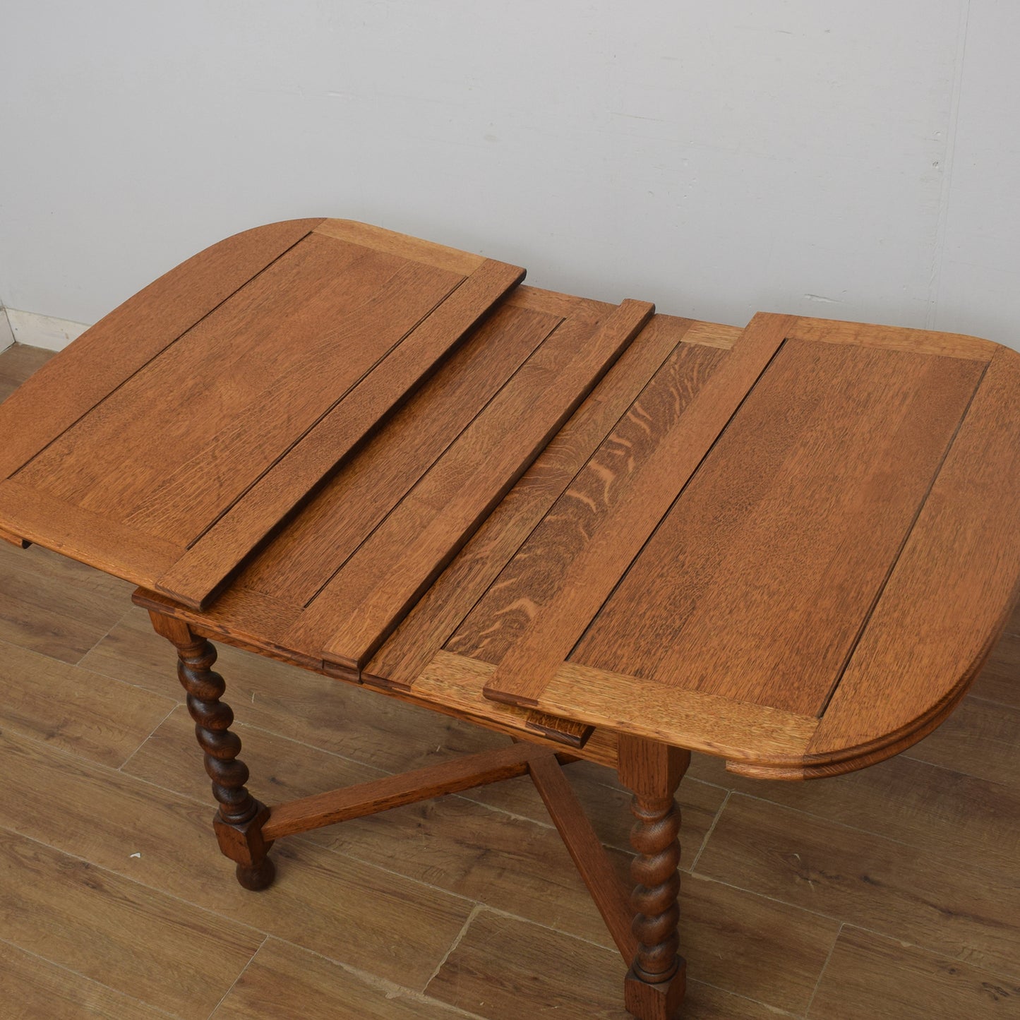 Barley Twist Draw Leaf Table & 4 Chairs
