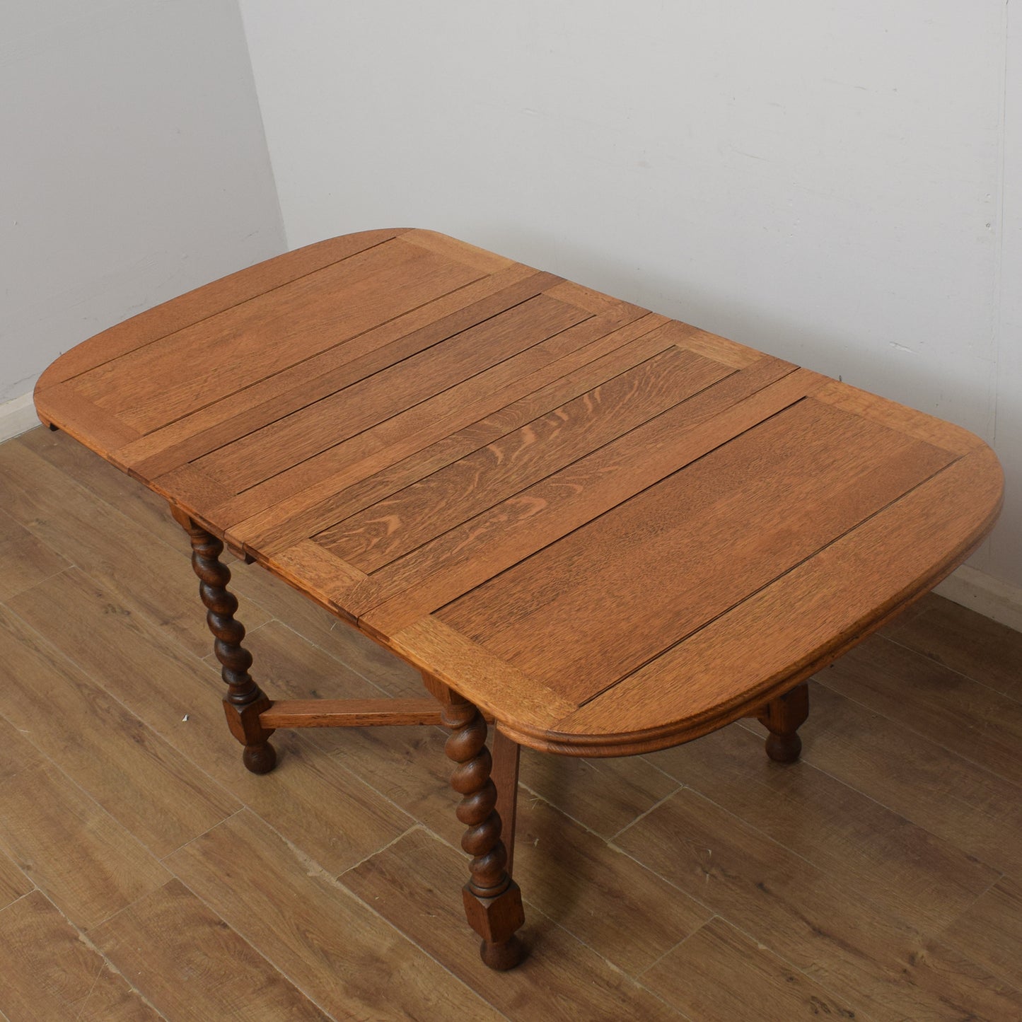 Barley Twist Draw Leaf Table & 4 Chairs