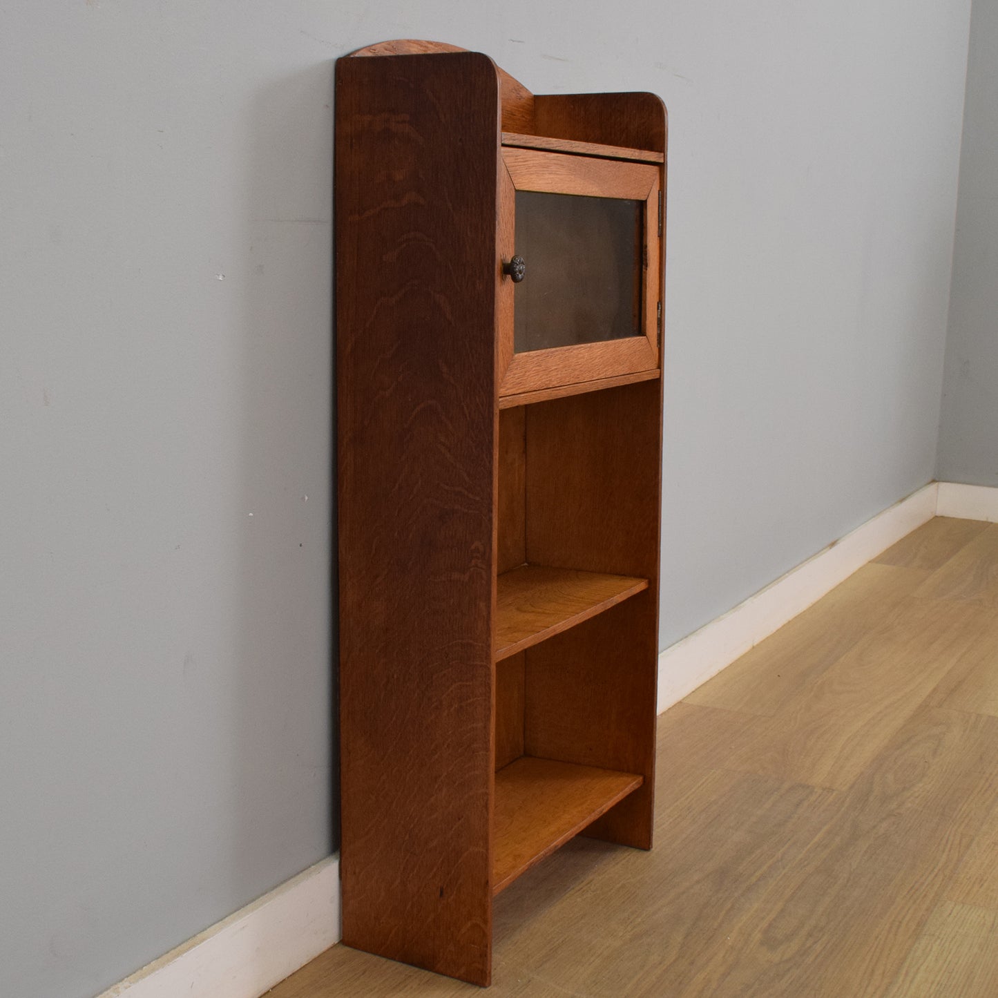 Small Rustic Oak Bookcase