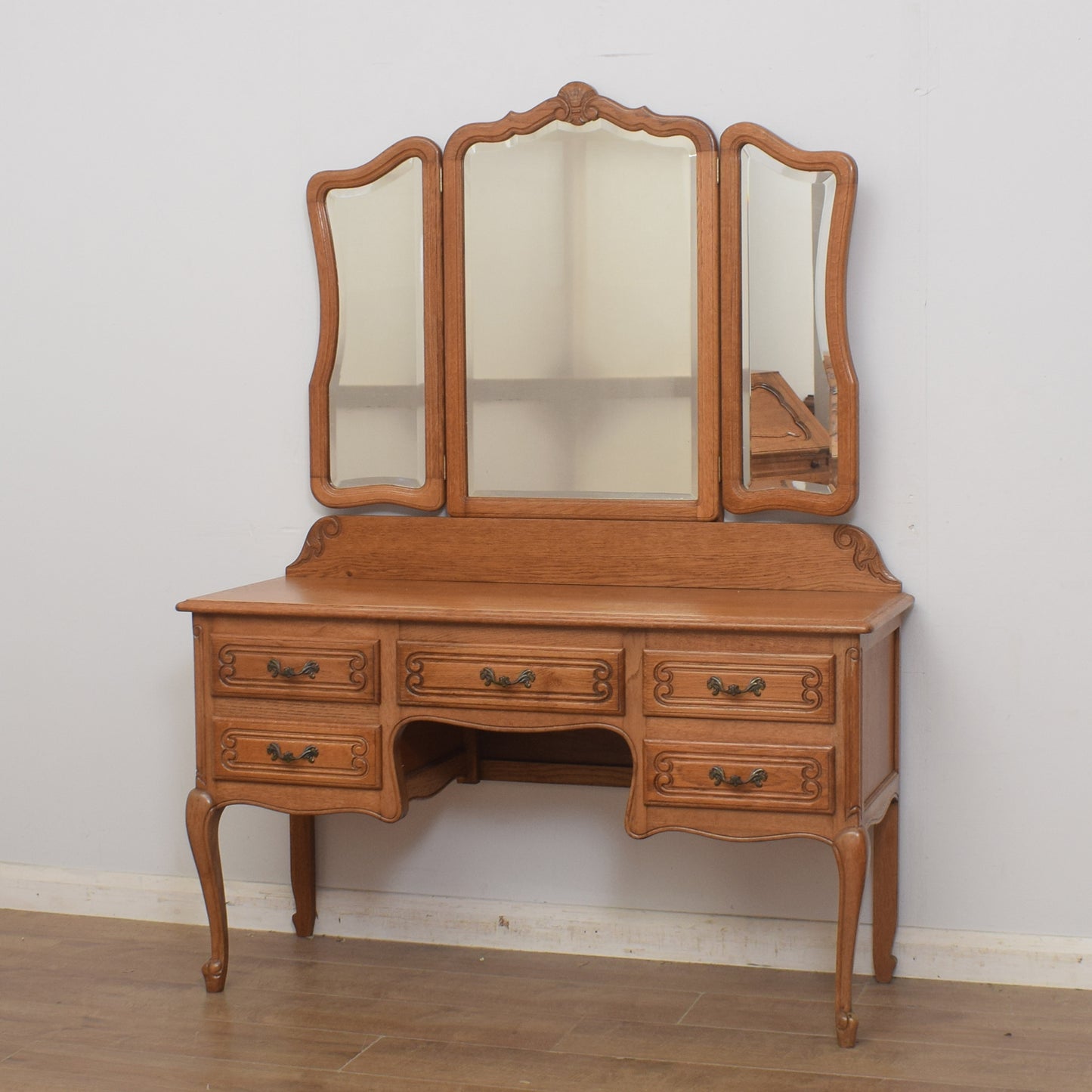 French Dressing Table