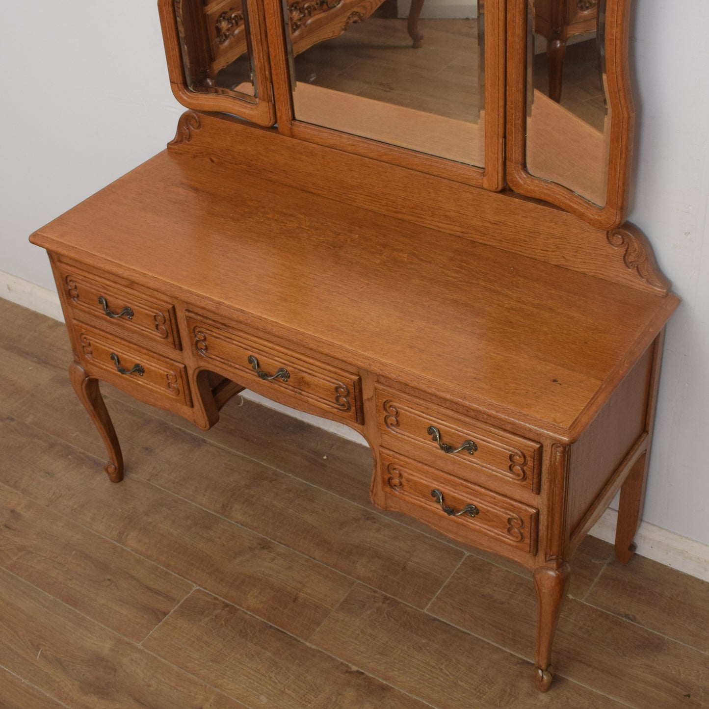 French Dressing Table