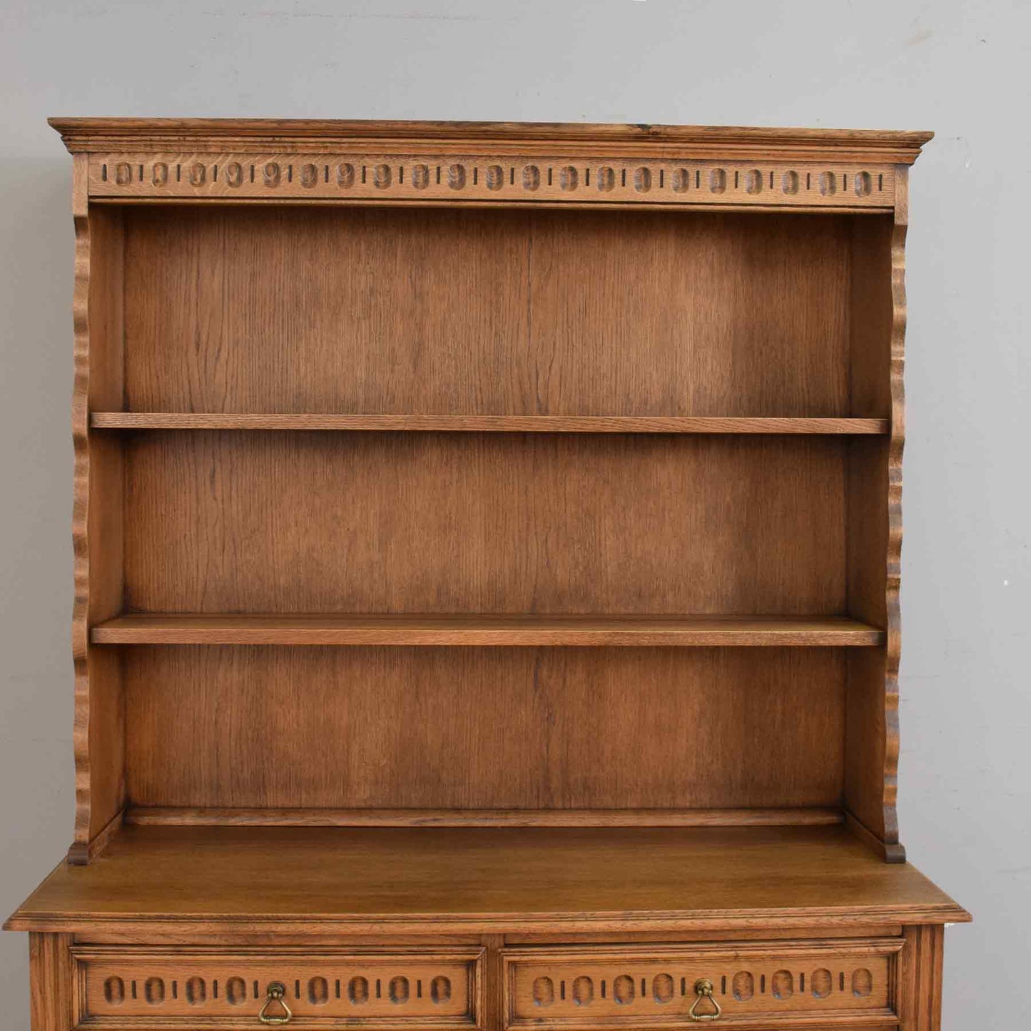 Classic Linenfold Dresser