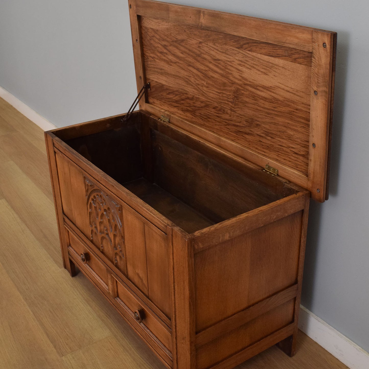 Restored Oak-Veneer Mule Chest
