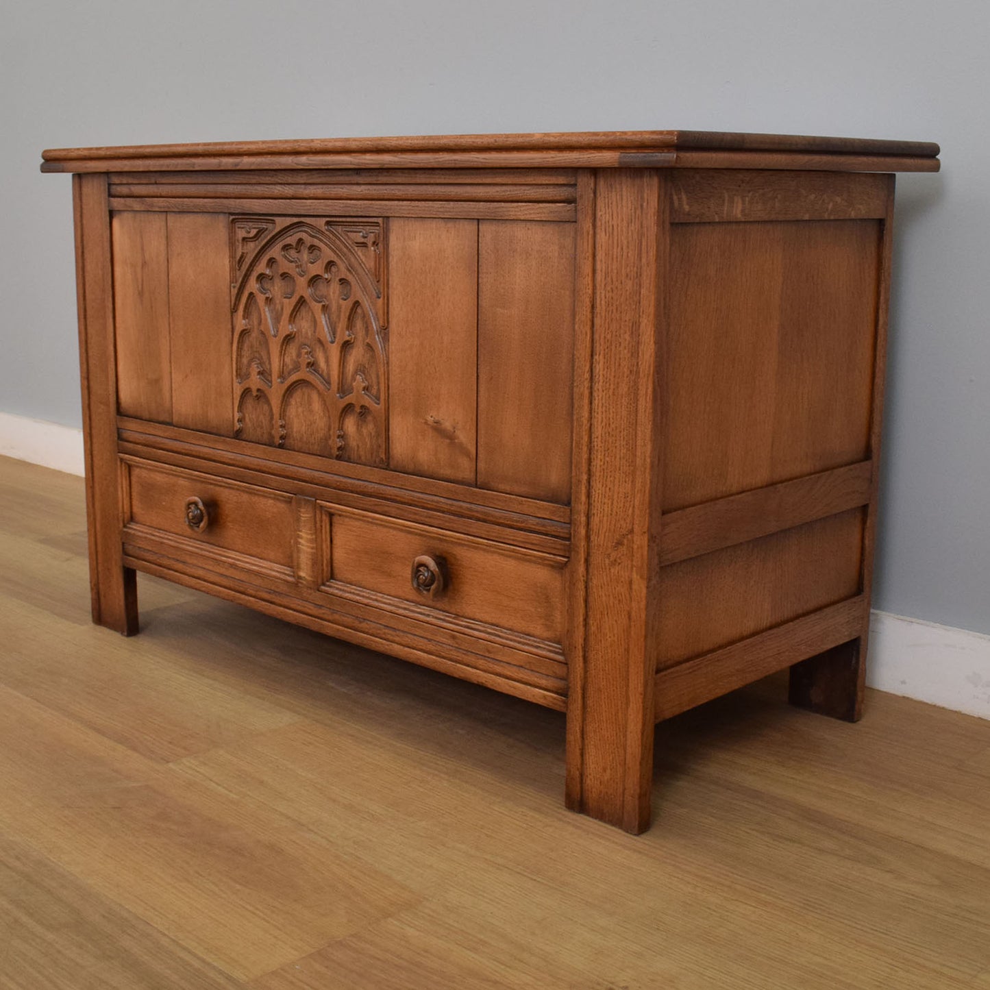 Restored Oak-Veneer Mule Chest
