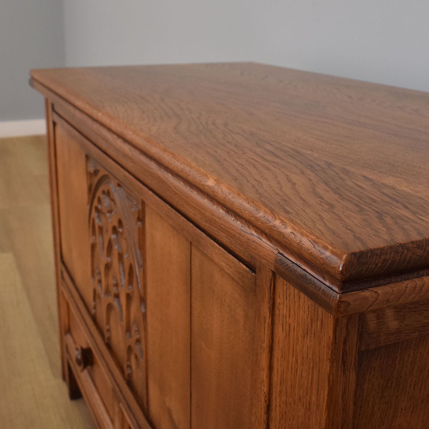 Restored Oak-Veneer Mule Chest