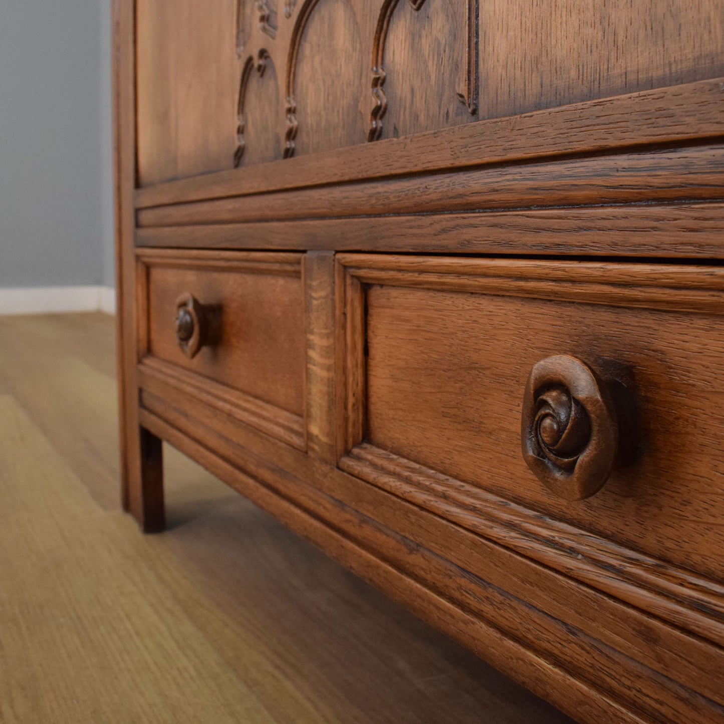 Restored Oak-Veneer Mule Chest