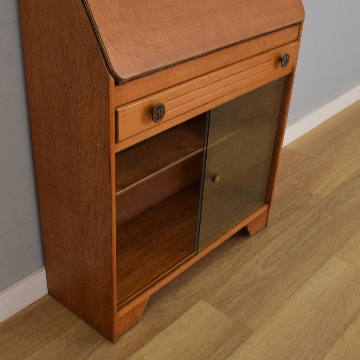 Refinished Slim Bureau