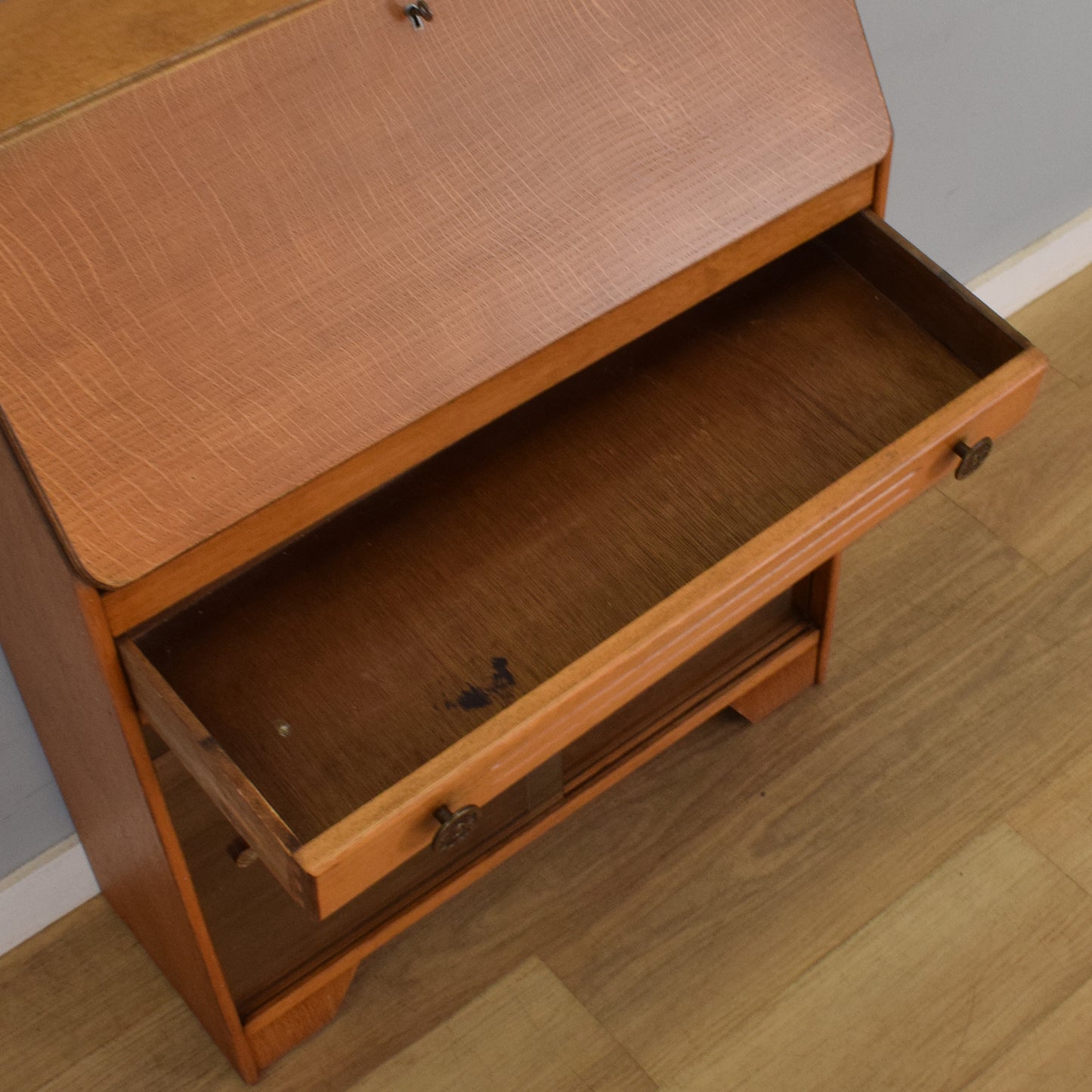 Refinished Slim Bureau