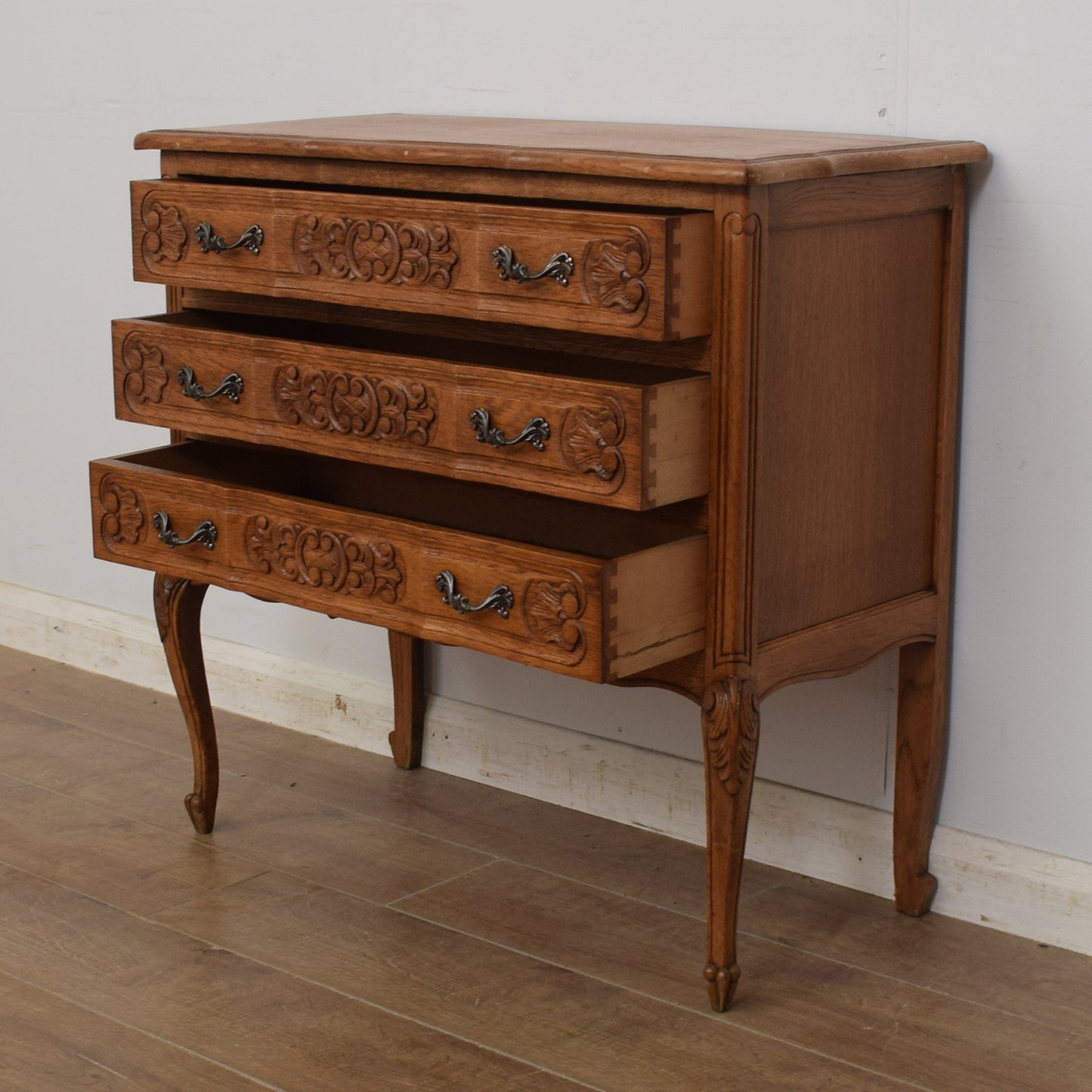 French Chest of Drawers