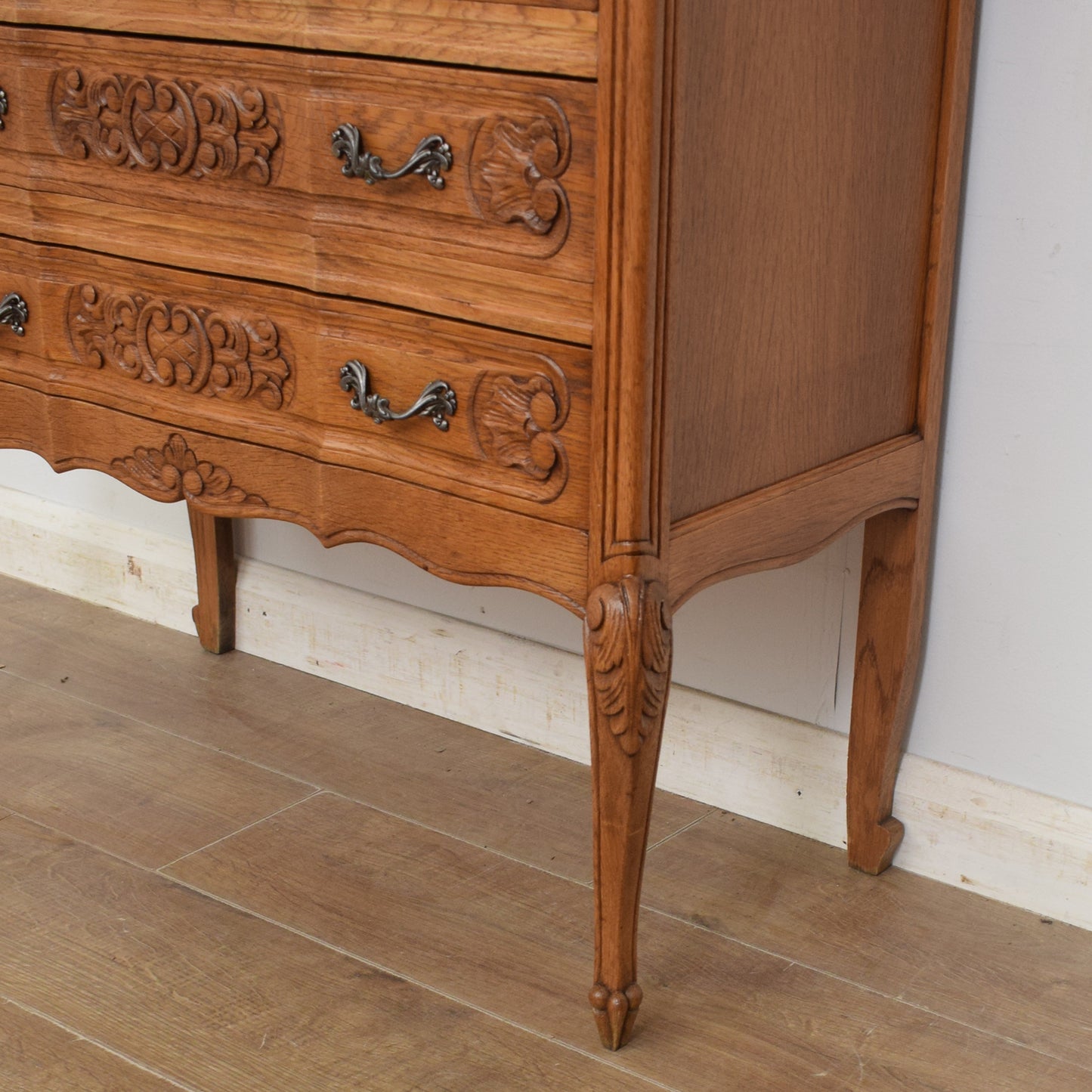 French Chest of Drawers