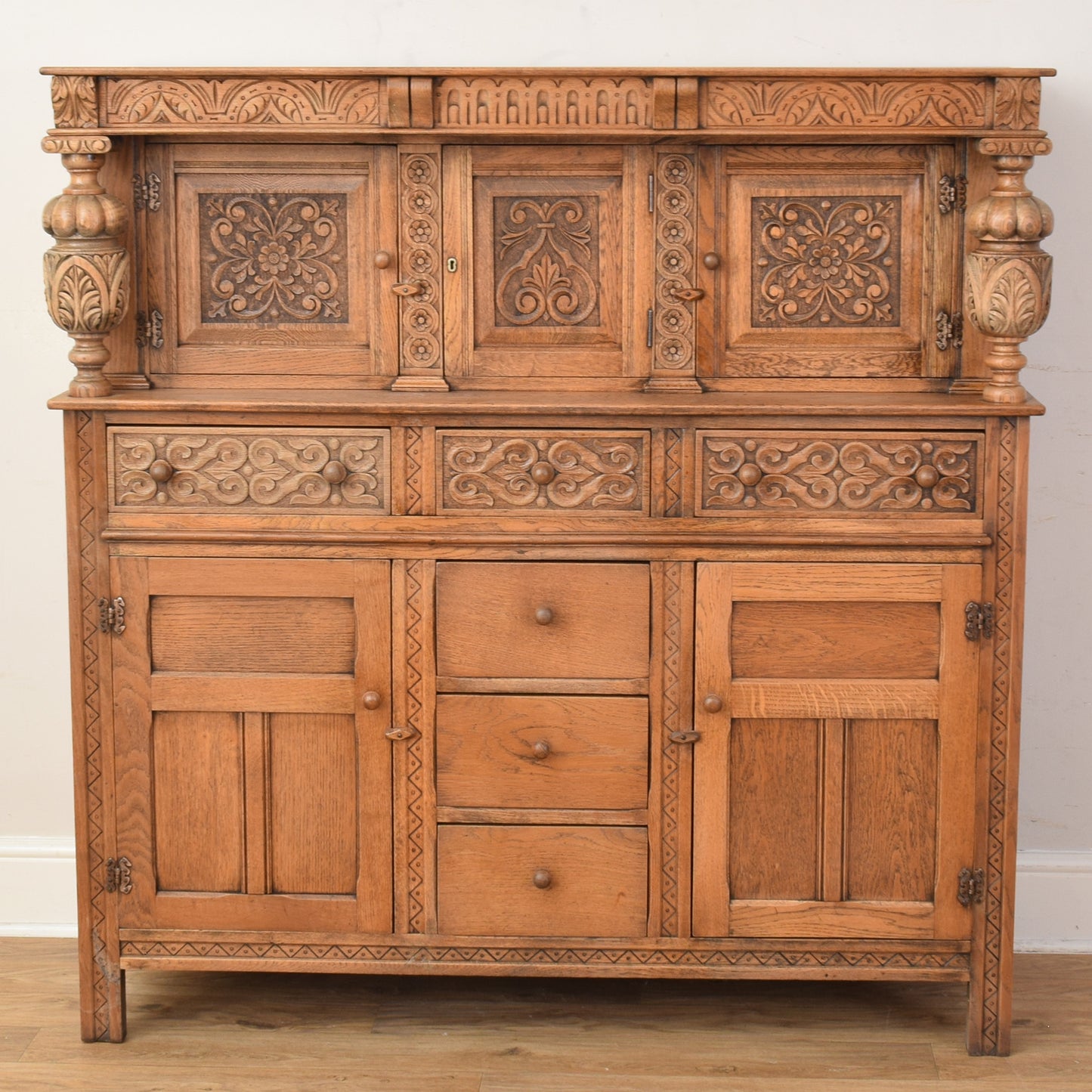 Oak Court Cabinet