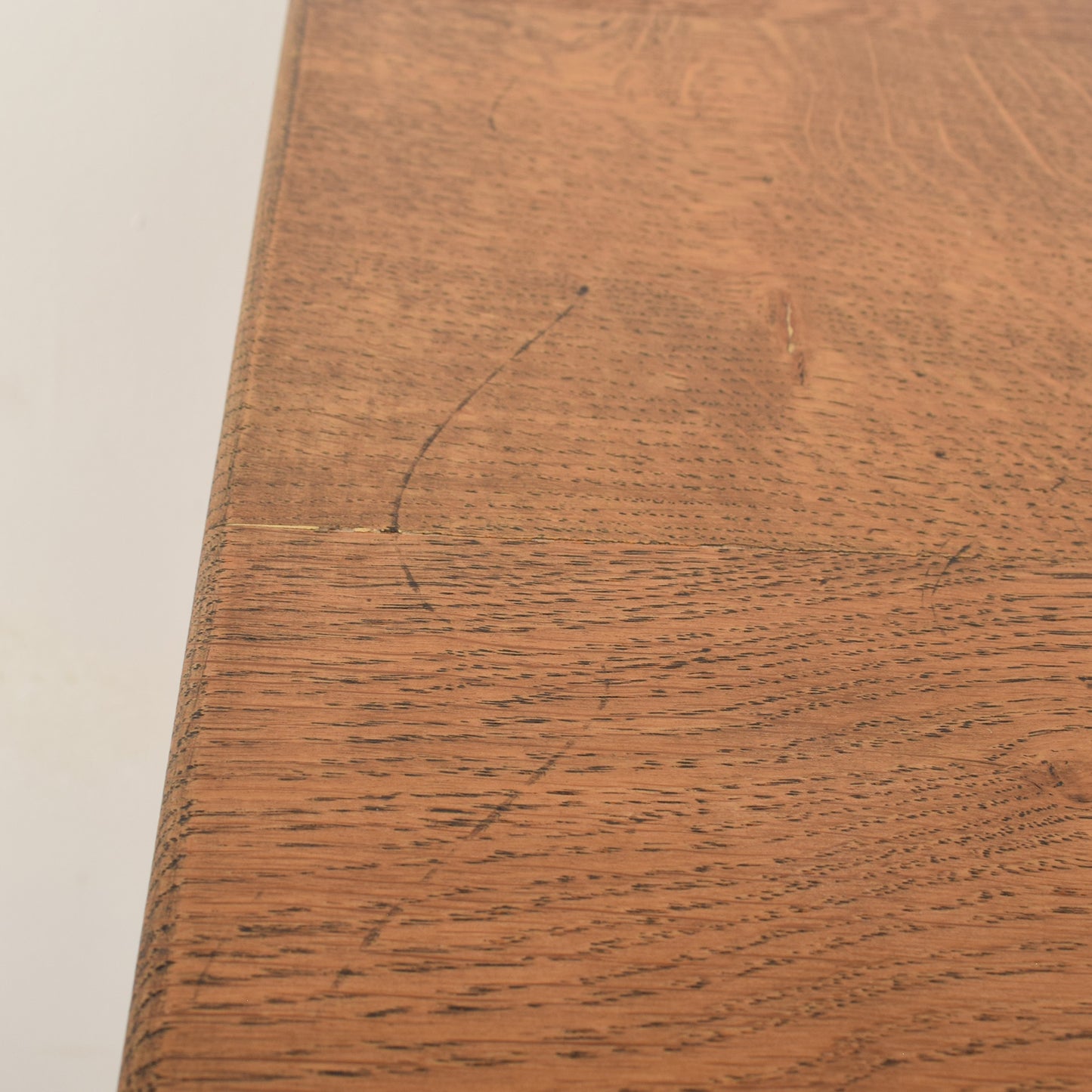 Oak Court Cabinet