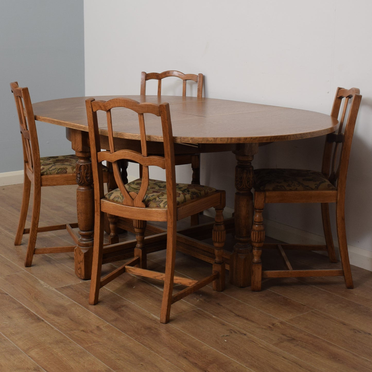 Extending Table & Four Chairs