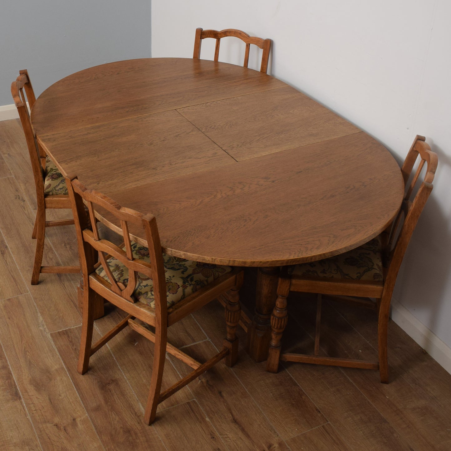 Extending Table & Four Chairs