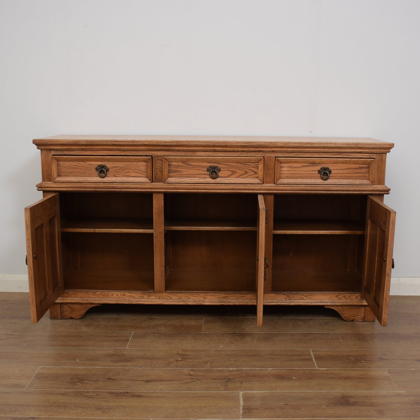 Old Charm Sideboard