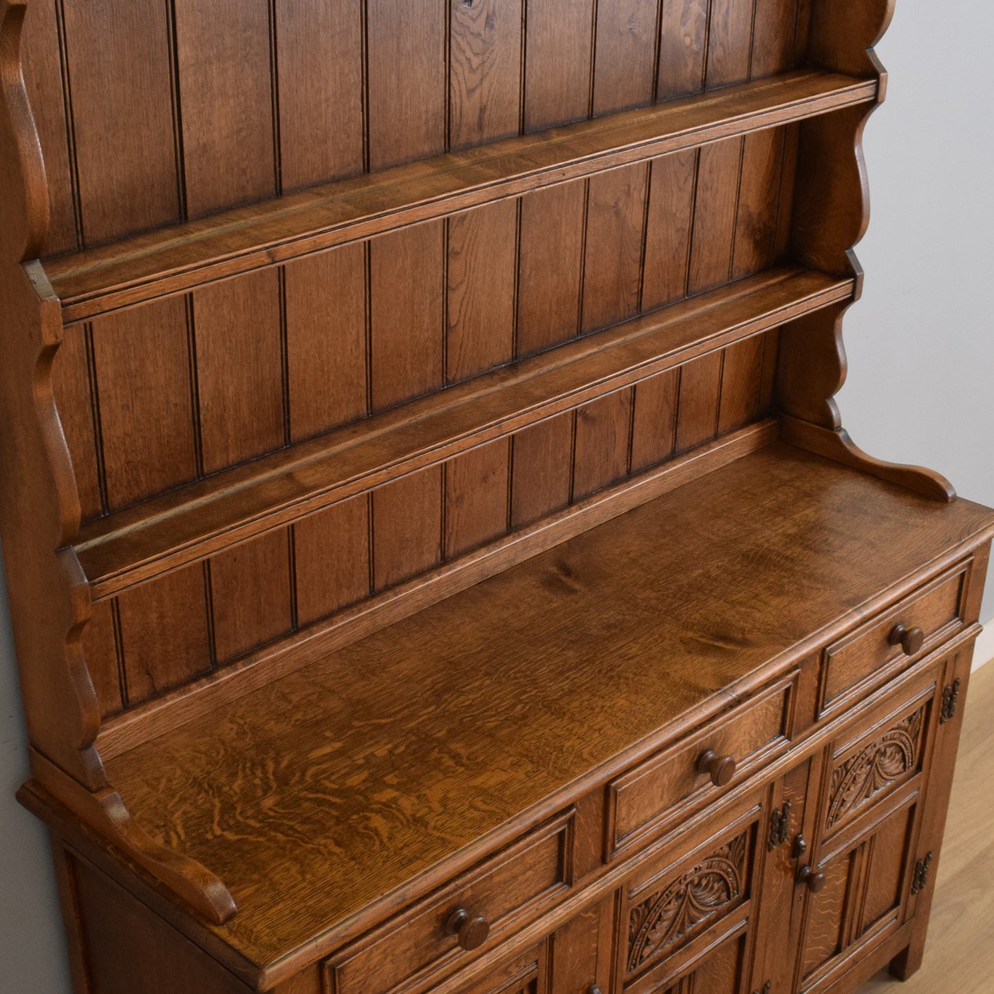 Solid 'Rustic Oak' Dresser