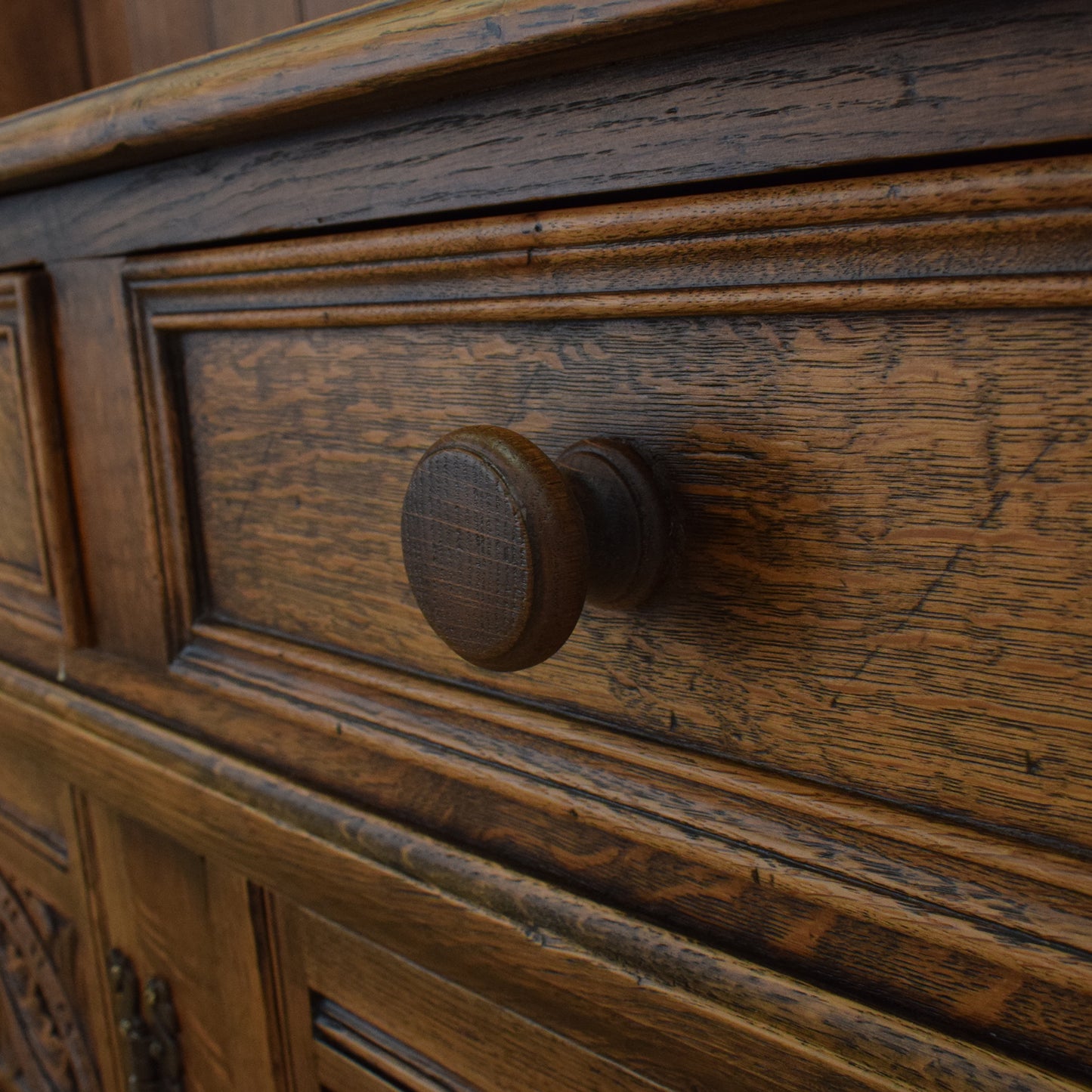 Solid 'Rustic Oak' Dresser