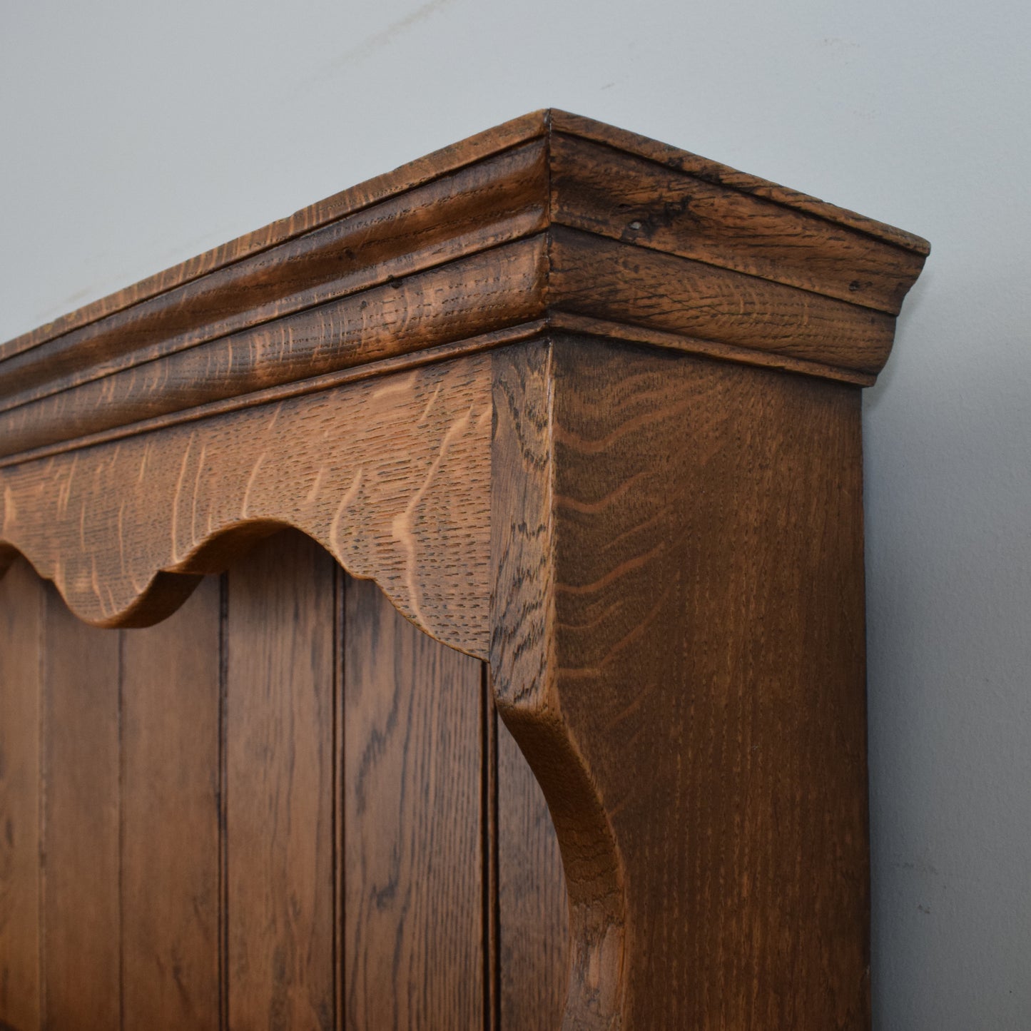 Solid 'Rustic Oak' Dresser