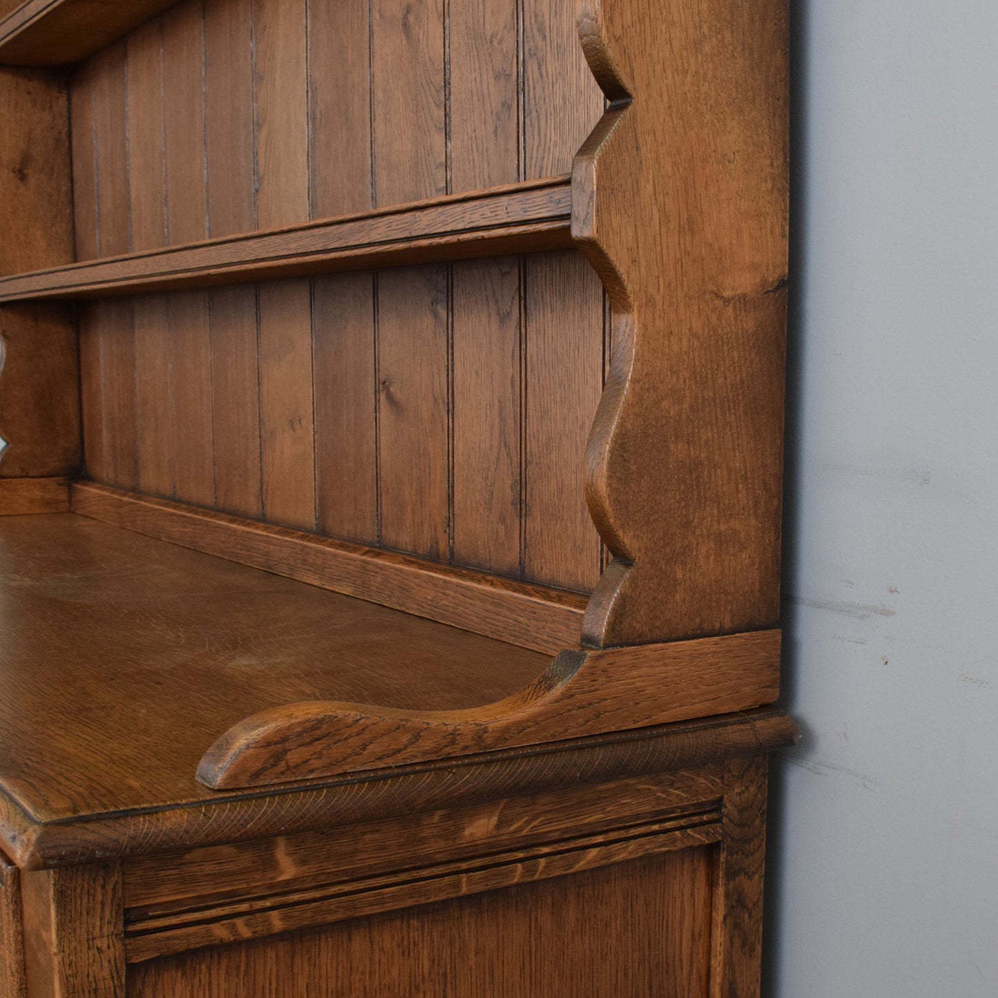 Solid 'Rustic Oak' Dresser