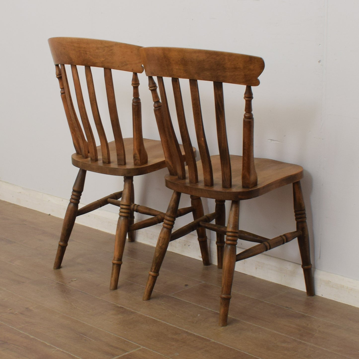 Farmhouse Style Table And Six Chairs