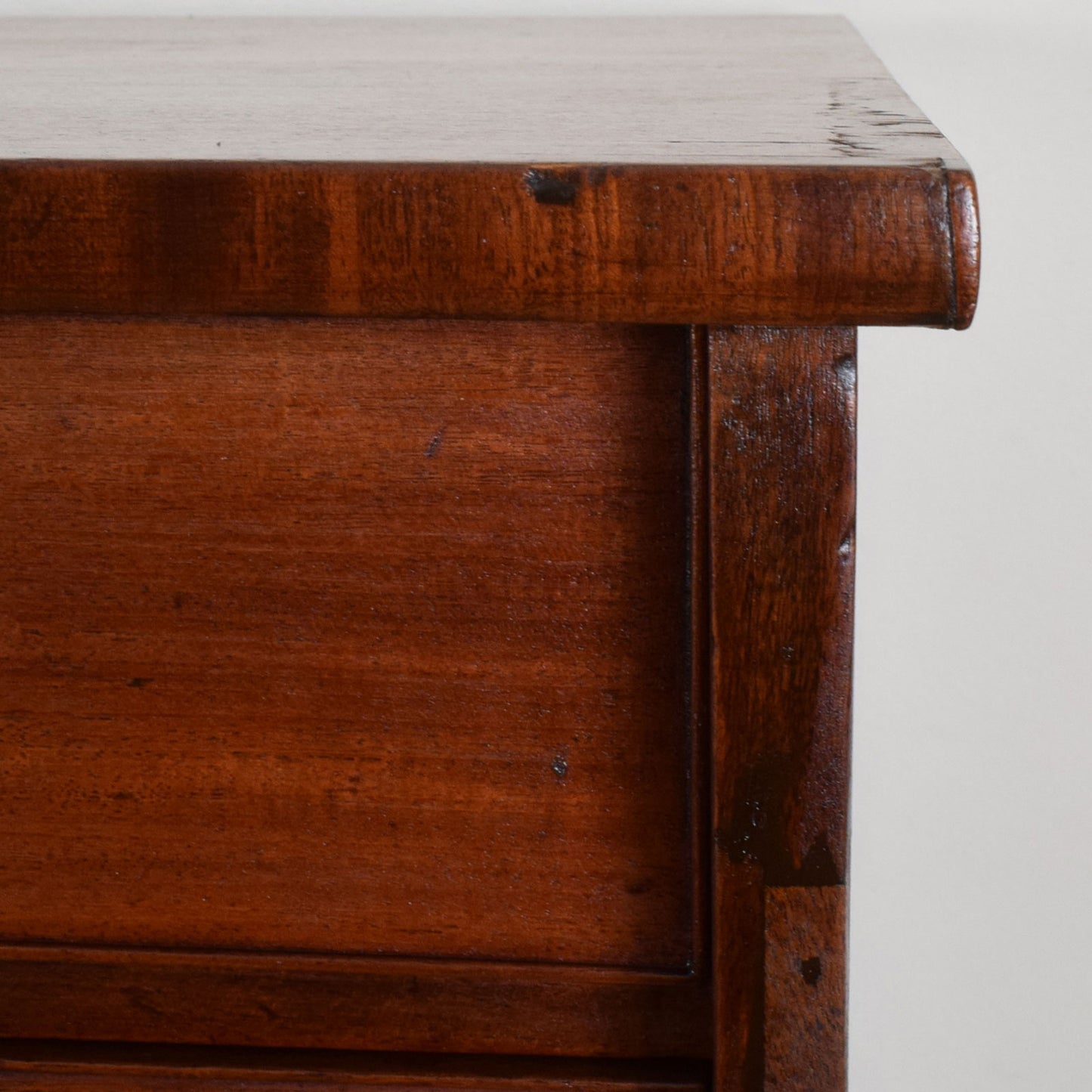 Large Mahogany Chest of Drawers