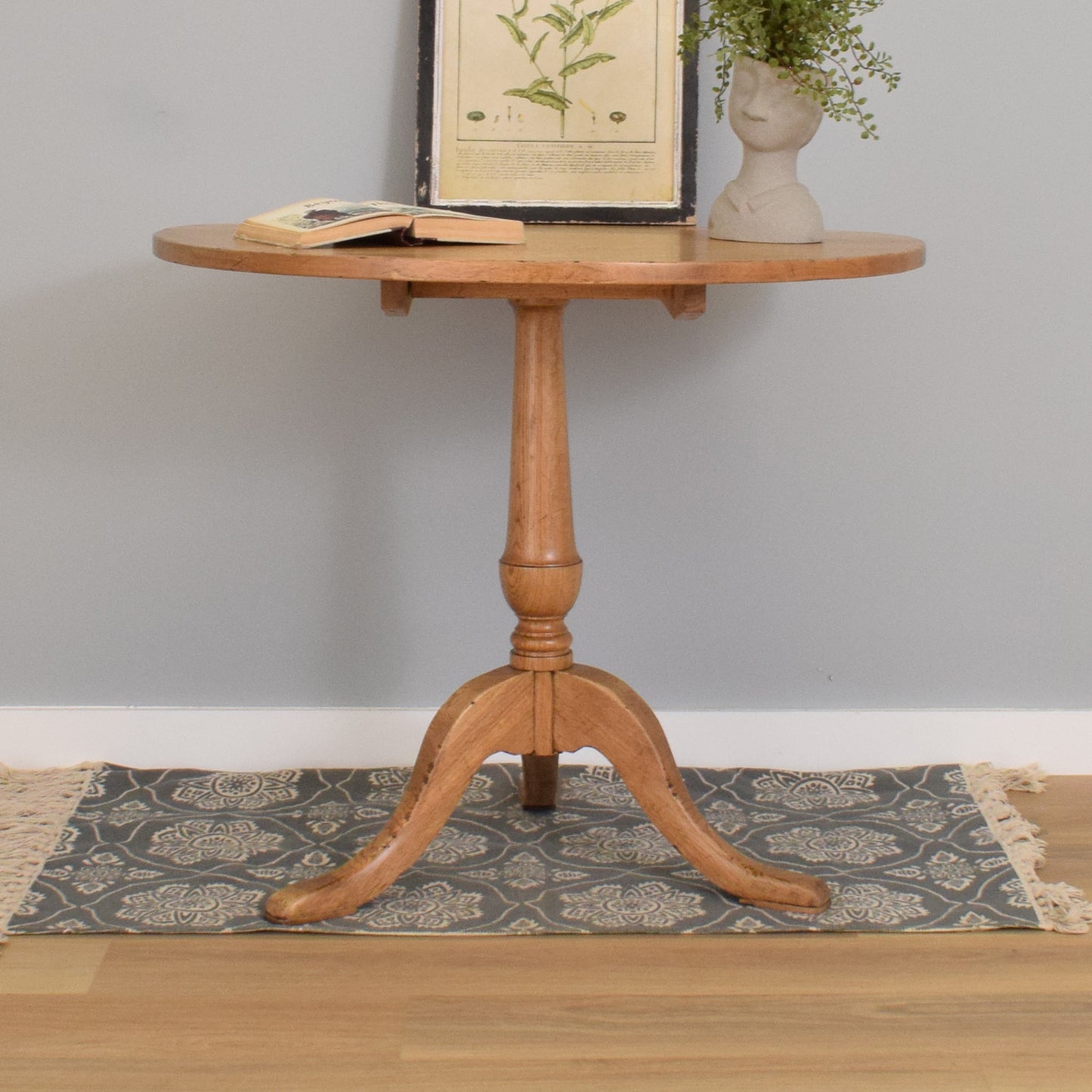 Rustic Oak Tilt-Top Table