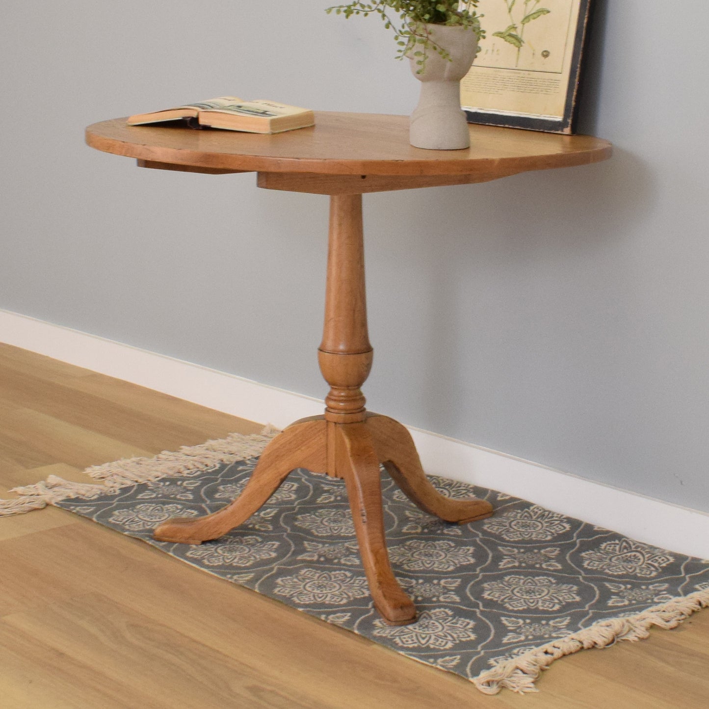 Rustic Oak Tilt-Top Table