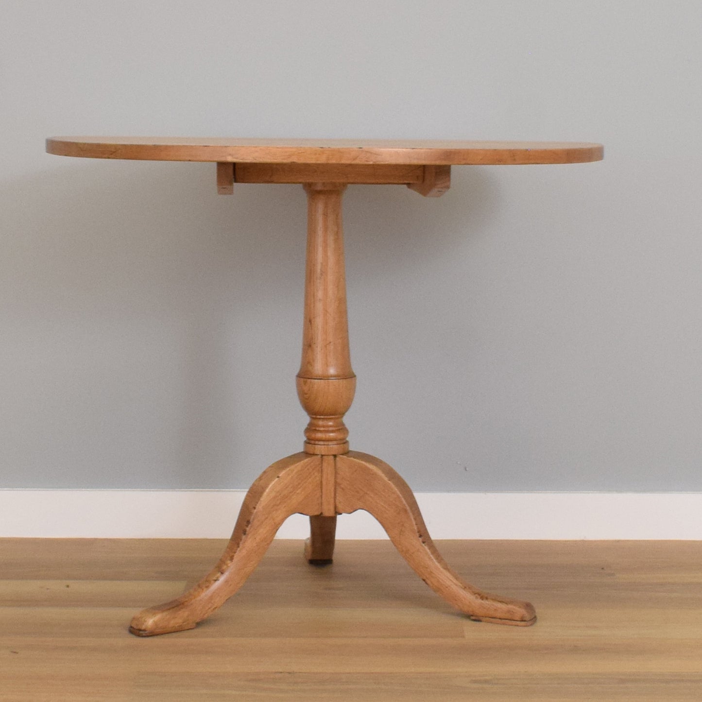 Rustic Oak Tilt-Top Table