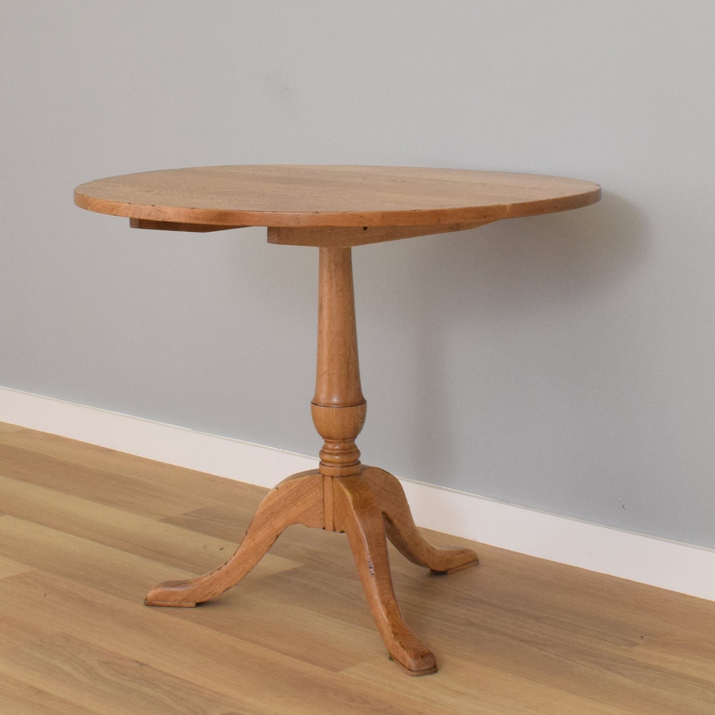 Rustic Oak Tilt-Top Table