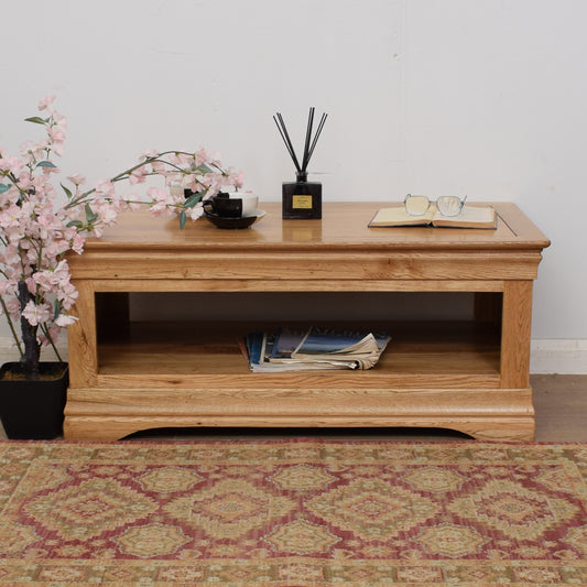 Modern Oak Coffee table