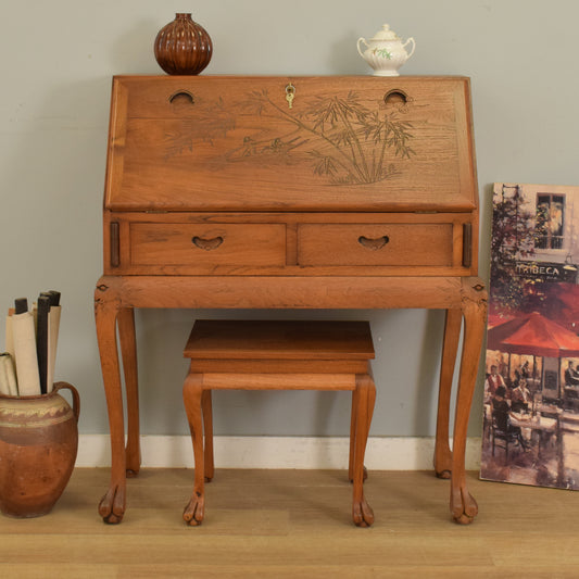 Camphor Bureau with Stool