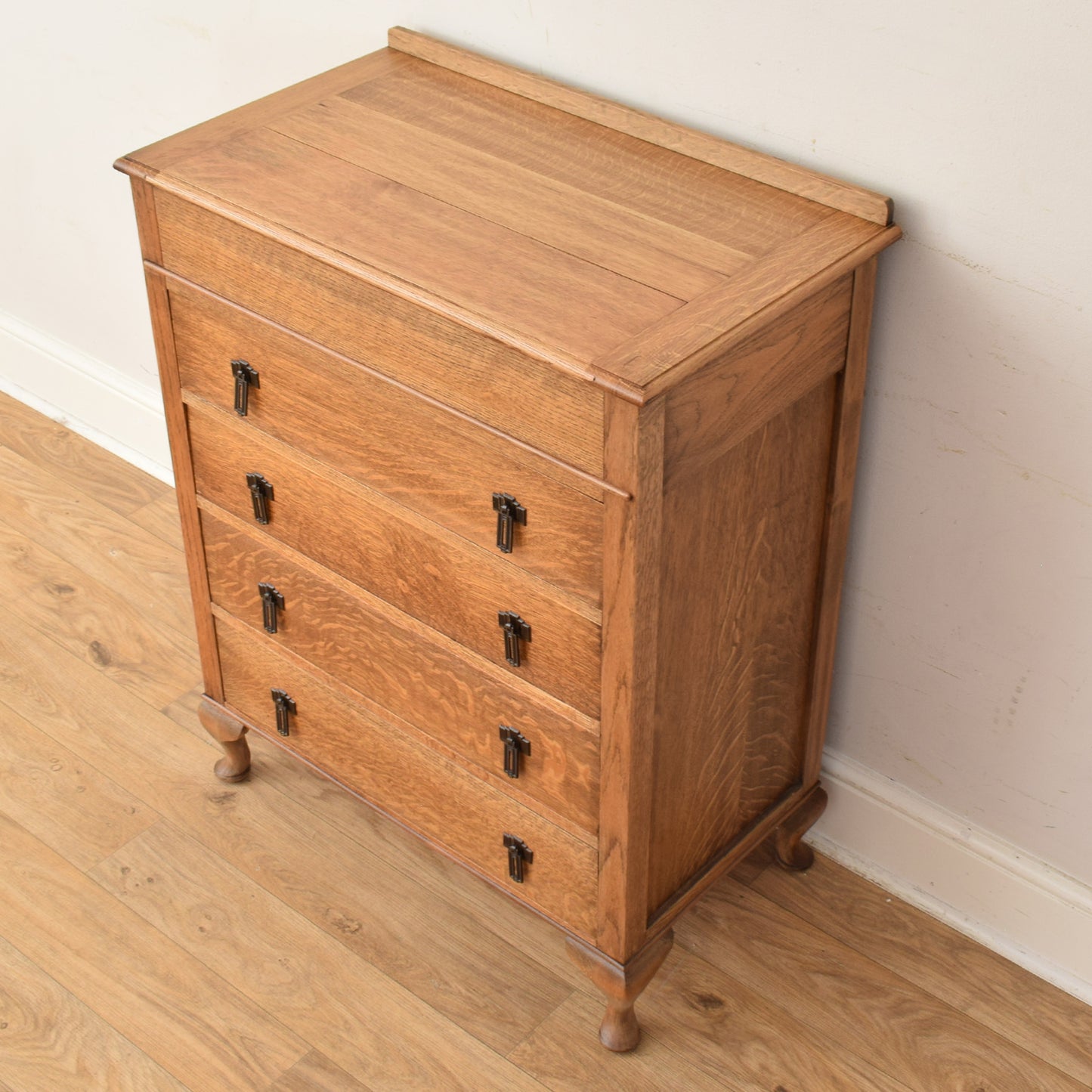 Oak Vanity Chest Of Drawers