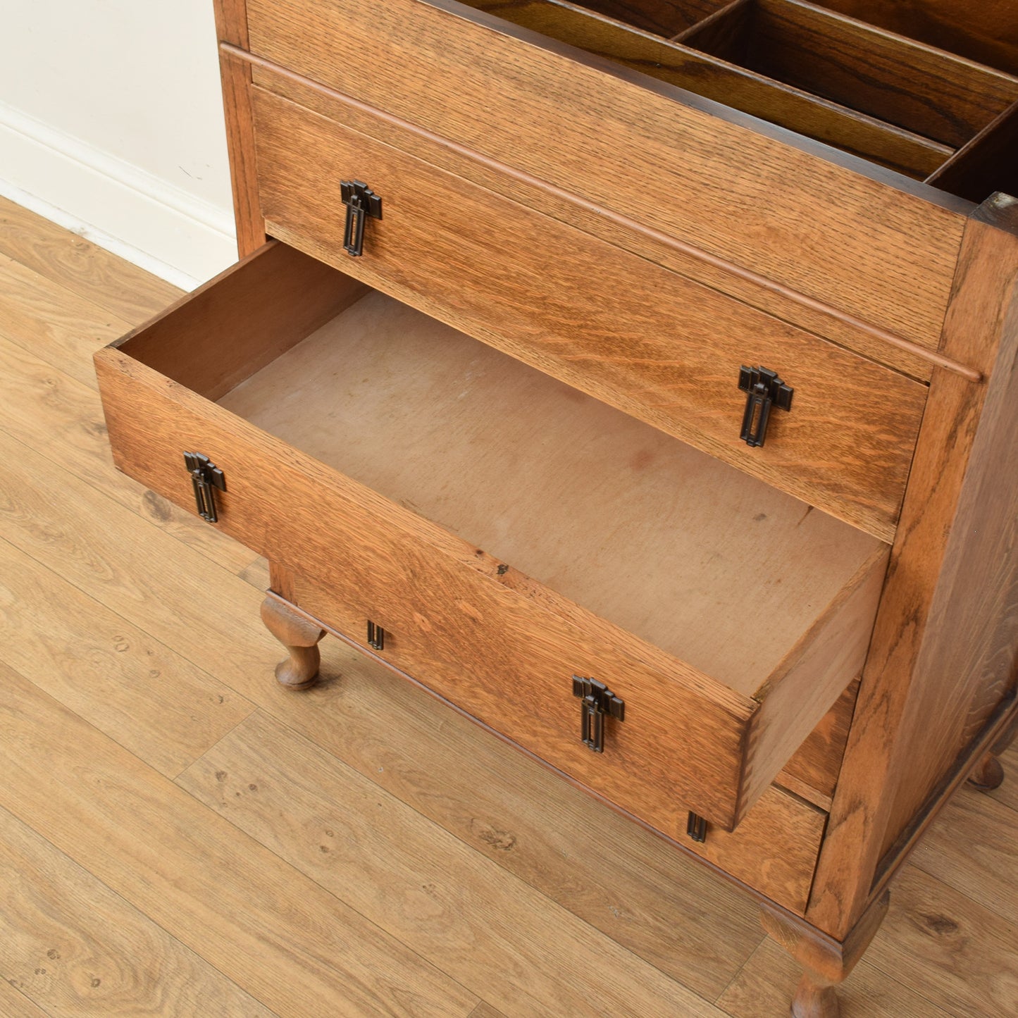 Oak Vanity Chest Of Drawers