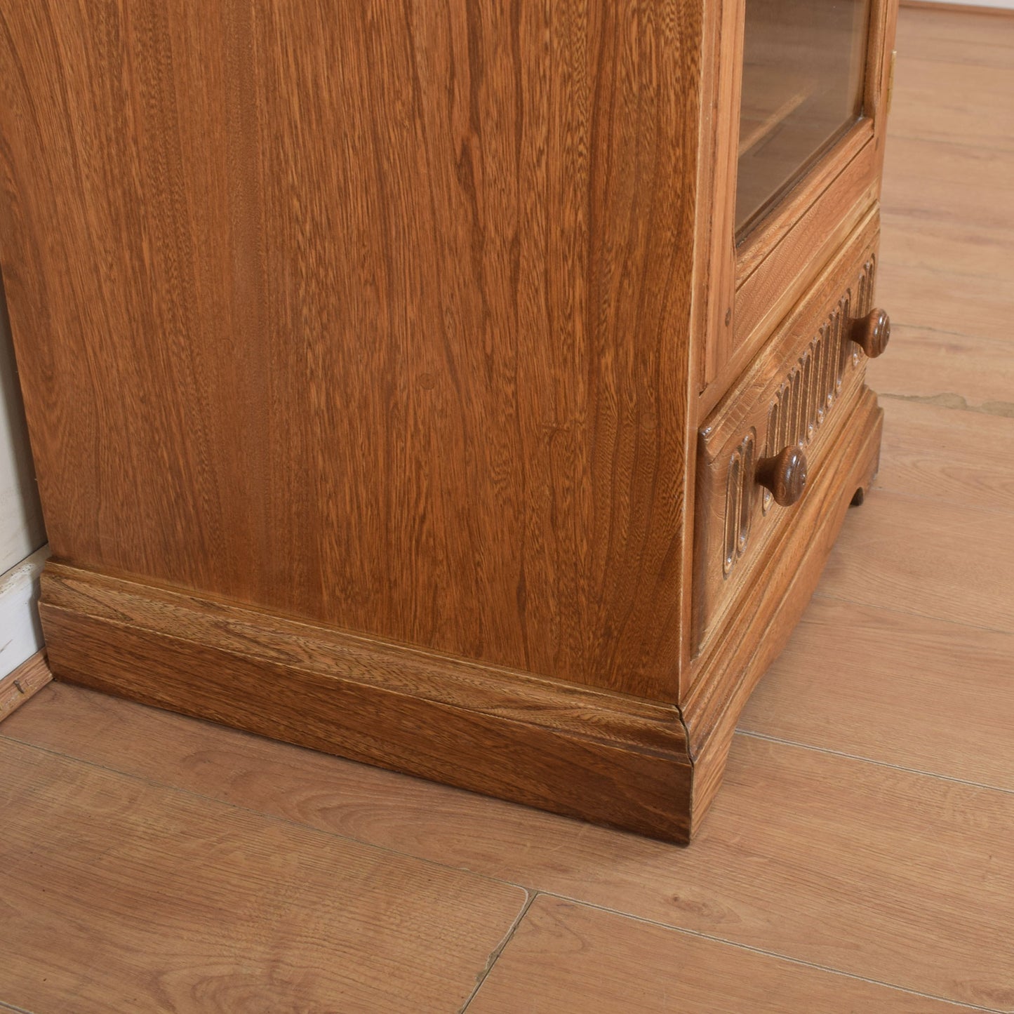 Ercol Cabinet Hifi Unit