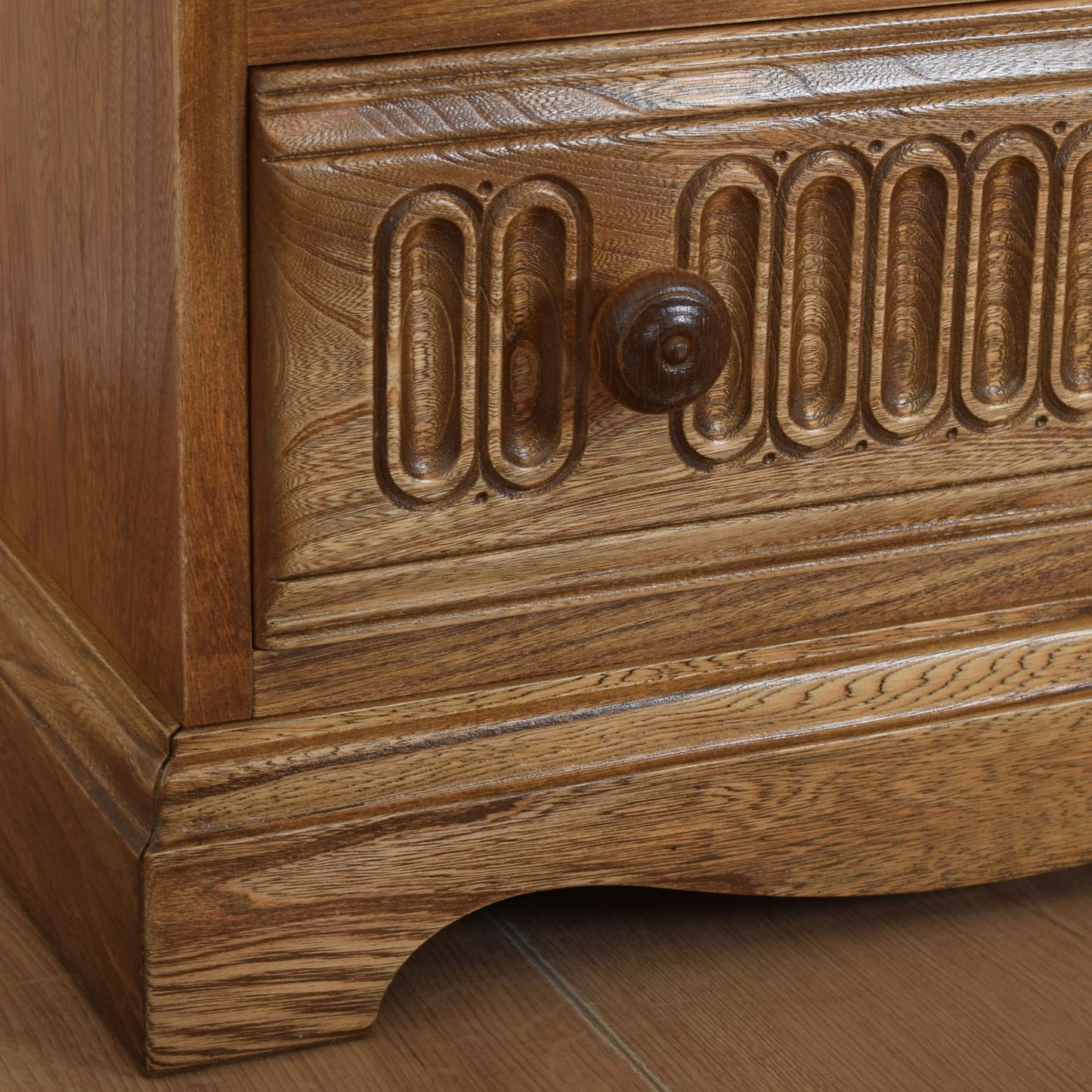 Ercol Cabinet Hifi Unit